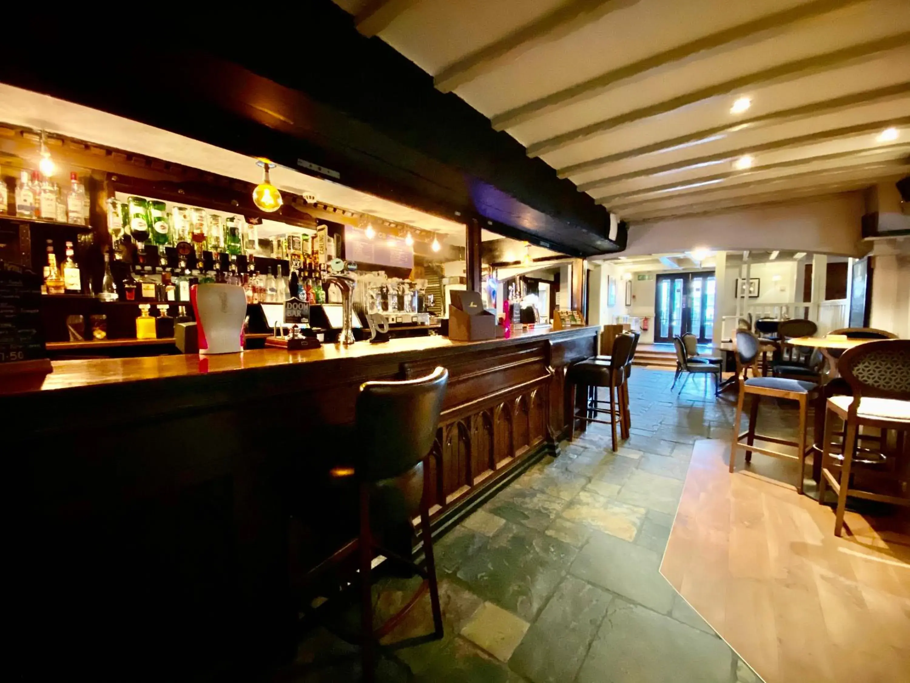 Lounge or bar in Birmingham Great Barr Hotel Lounge or bar in Birmingham Great Barr Hotel