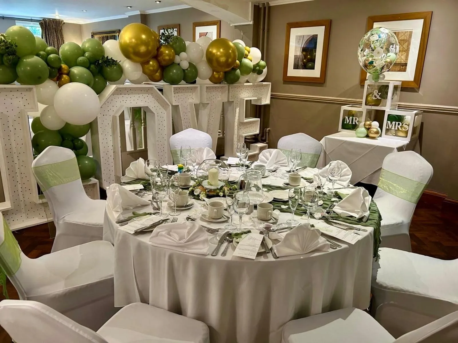 wedding in Birmingham Great Barr Hotel