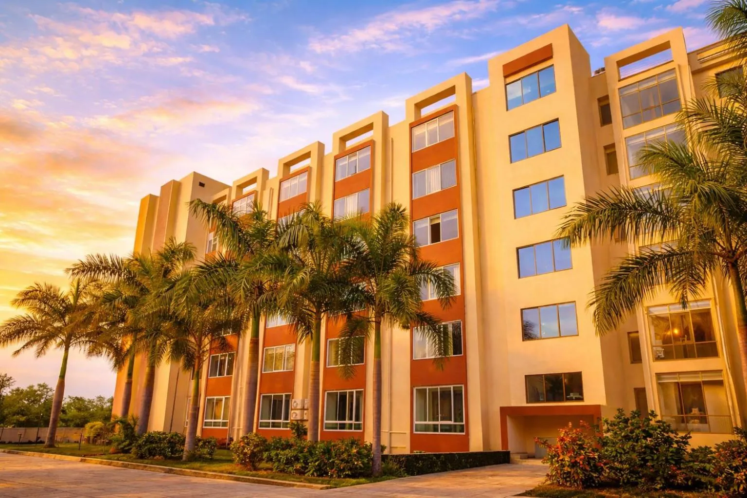 Sairaah Golden Suites, Shirdi