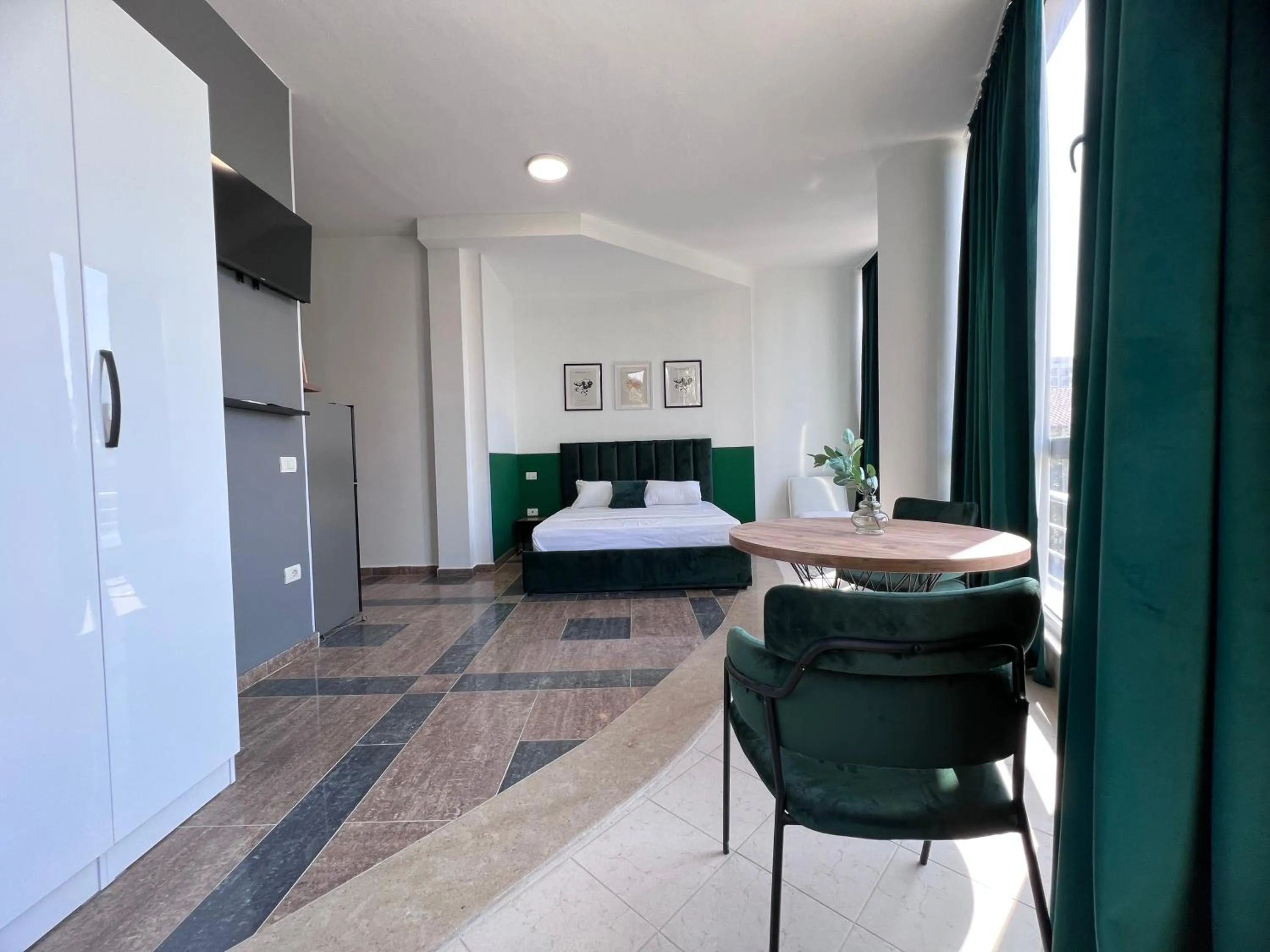 Bed in Cactus Apartments