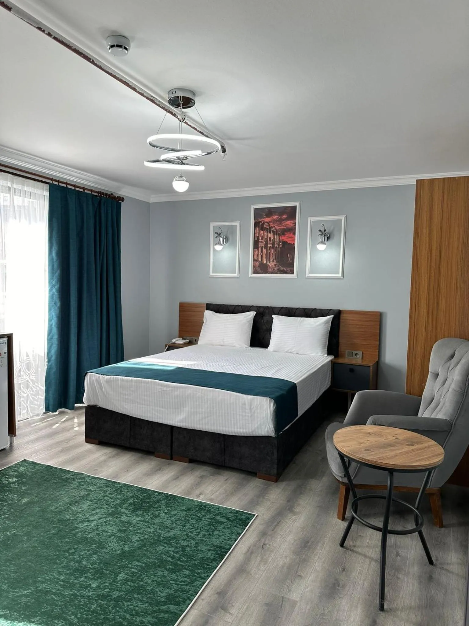 Deluxe Double Room with Balcony in Asgard Hotel