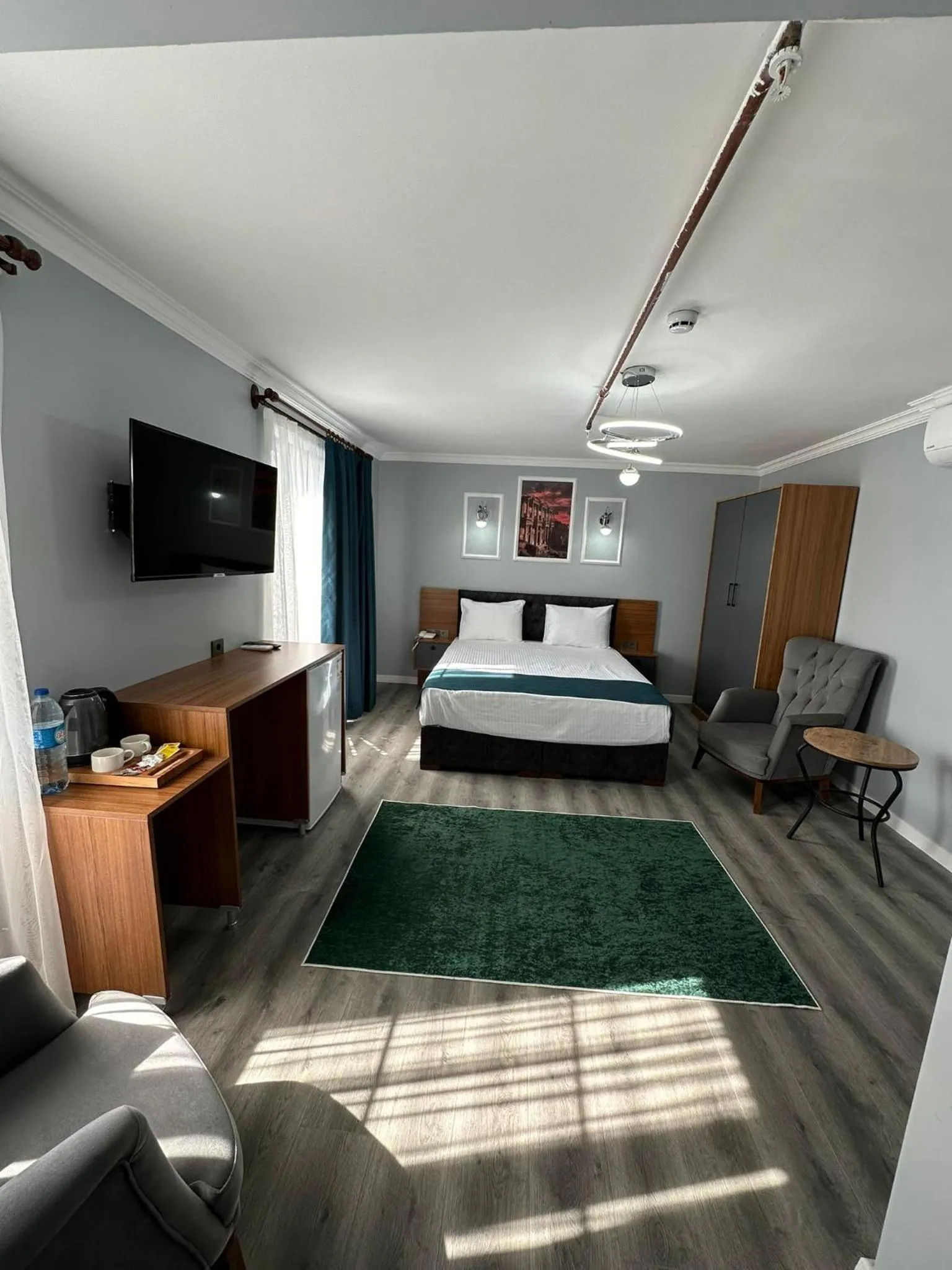 Deluxe Double Room with Balcony in Asgard Hotel