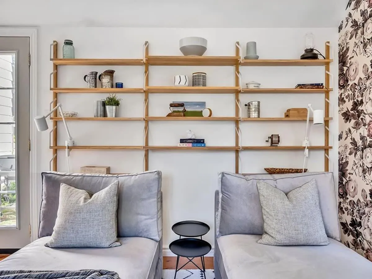 The Gem - Beautiful farmhouse with hot tub