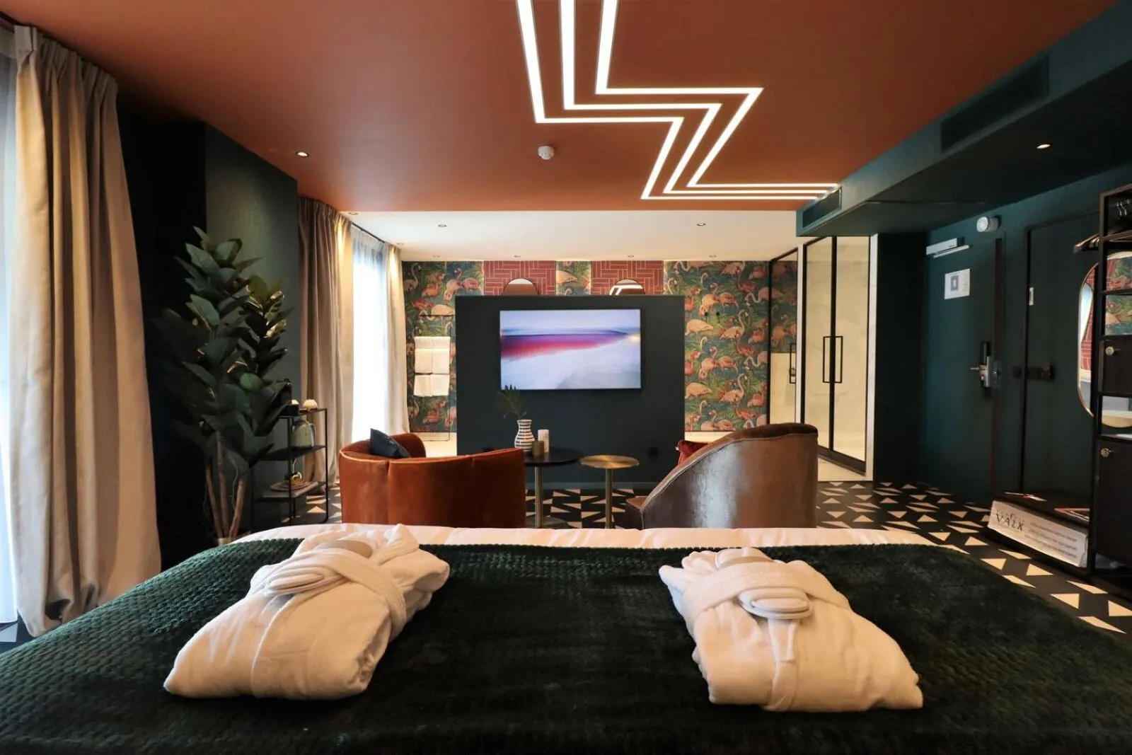 Bed in Van der Valk Hotel Breukelen