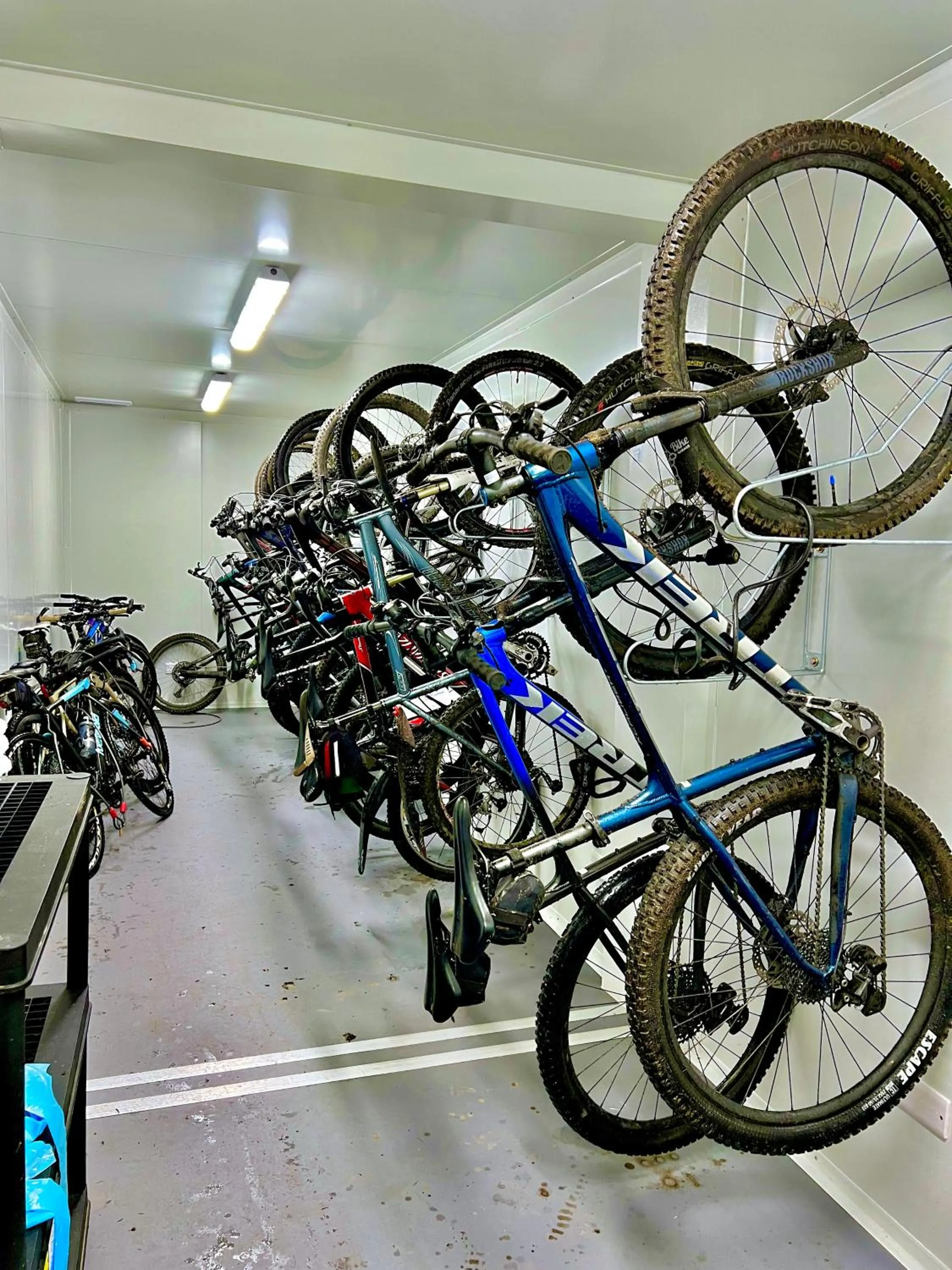 Cycling in Bike & Boot Inns Peak District - Leisure Hotels for Now