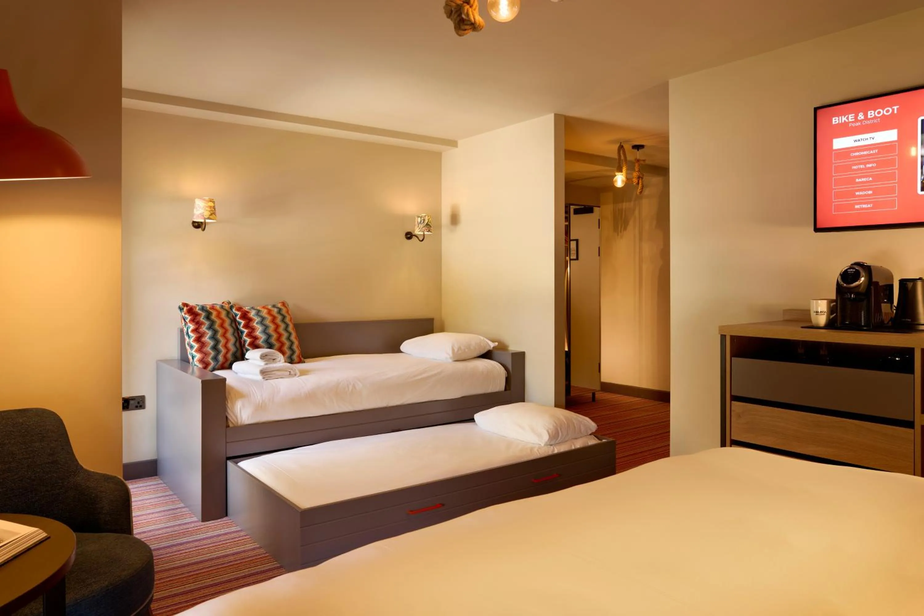Family, Bed in Bike & Boot Inns Peak District - Leisure Hotels for Now
