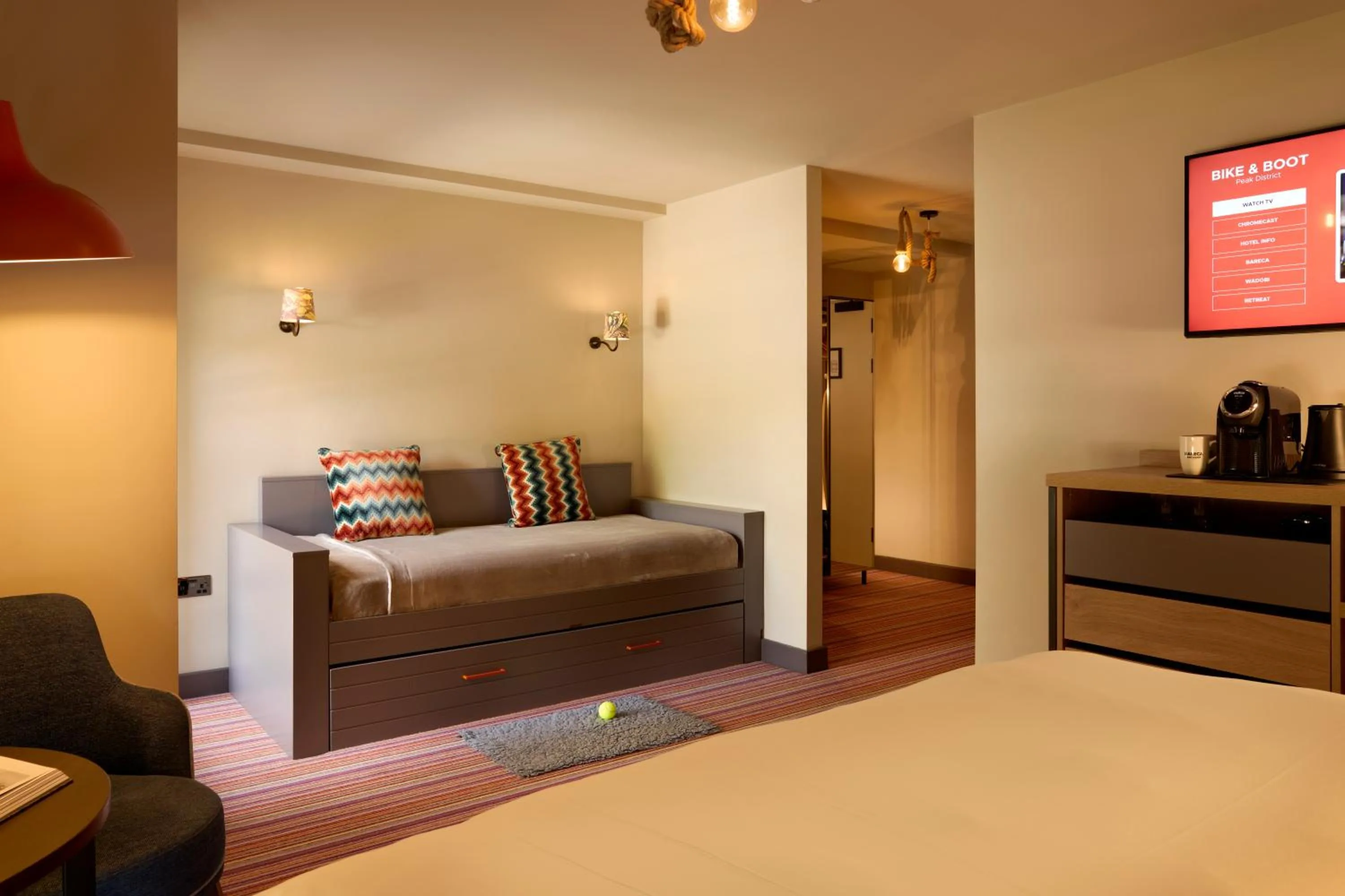 Seating area, Bed in Bike & Boot Inns Peak District - Leisure Hotels for Now