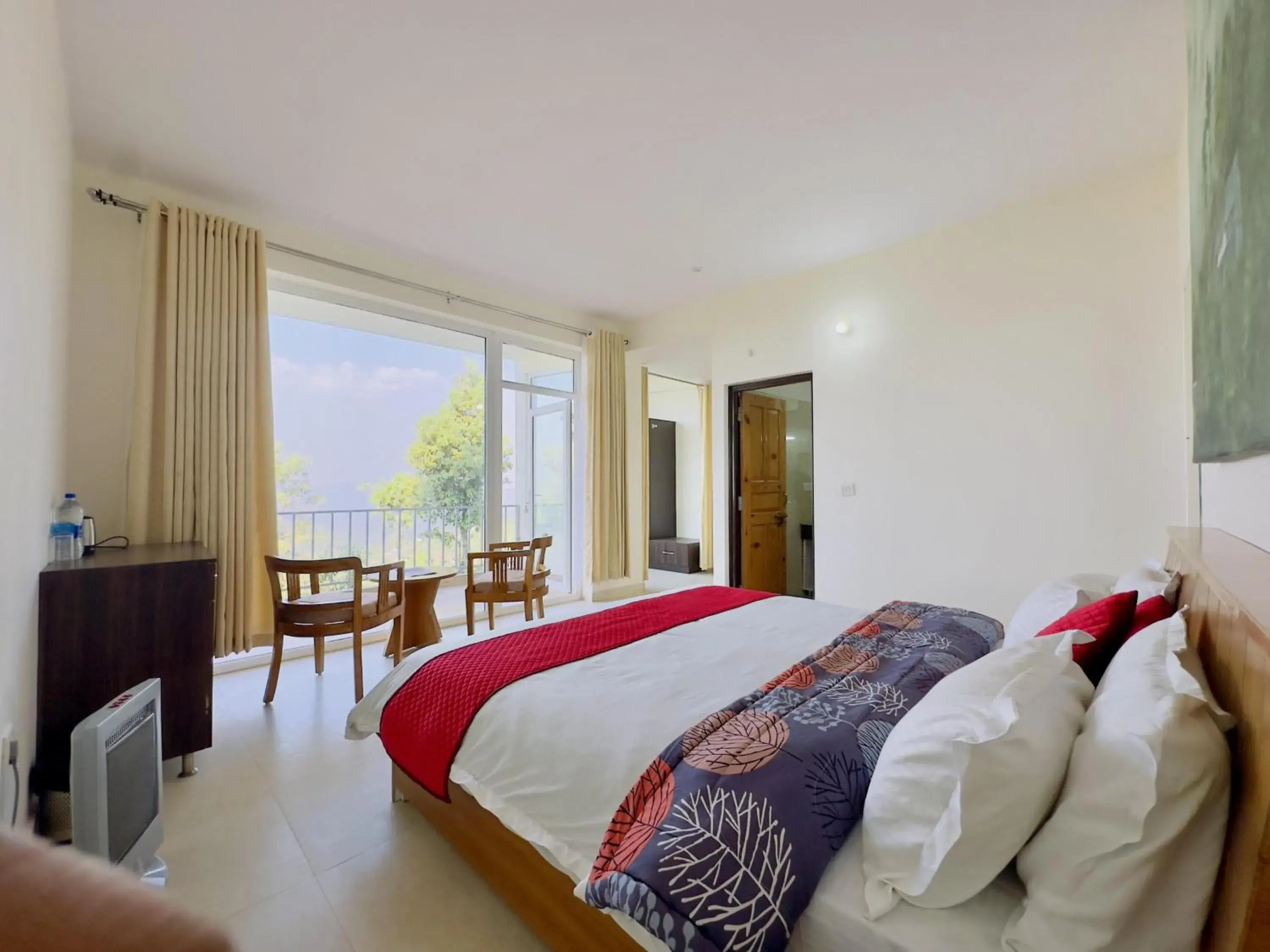 Deluxe Double Room with Balcony in Shree Parijat Resort - Luxury Resort in Mukteshwar Deluxe Double Room with Balcony in Shree Parijat Resort - Luxury Resort in Mukteshwar