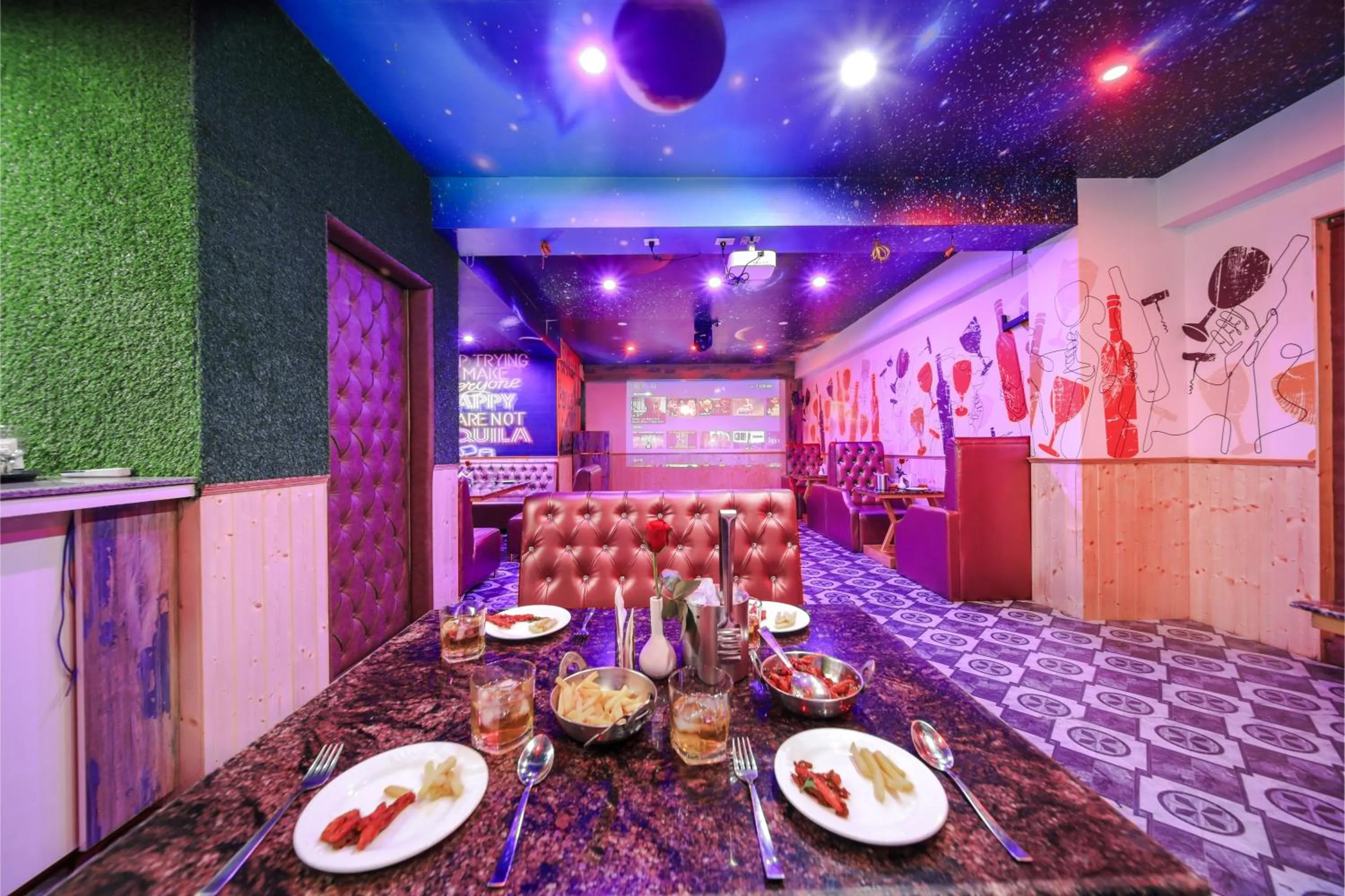 Nightclub / DJ in Hill River Resort By West Western -Property of the Year 2024-25 - Central Heated & Air Cooled, Near Mall Road