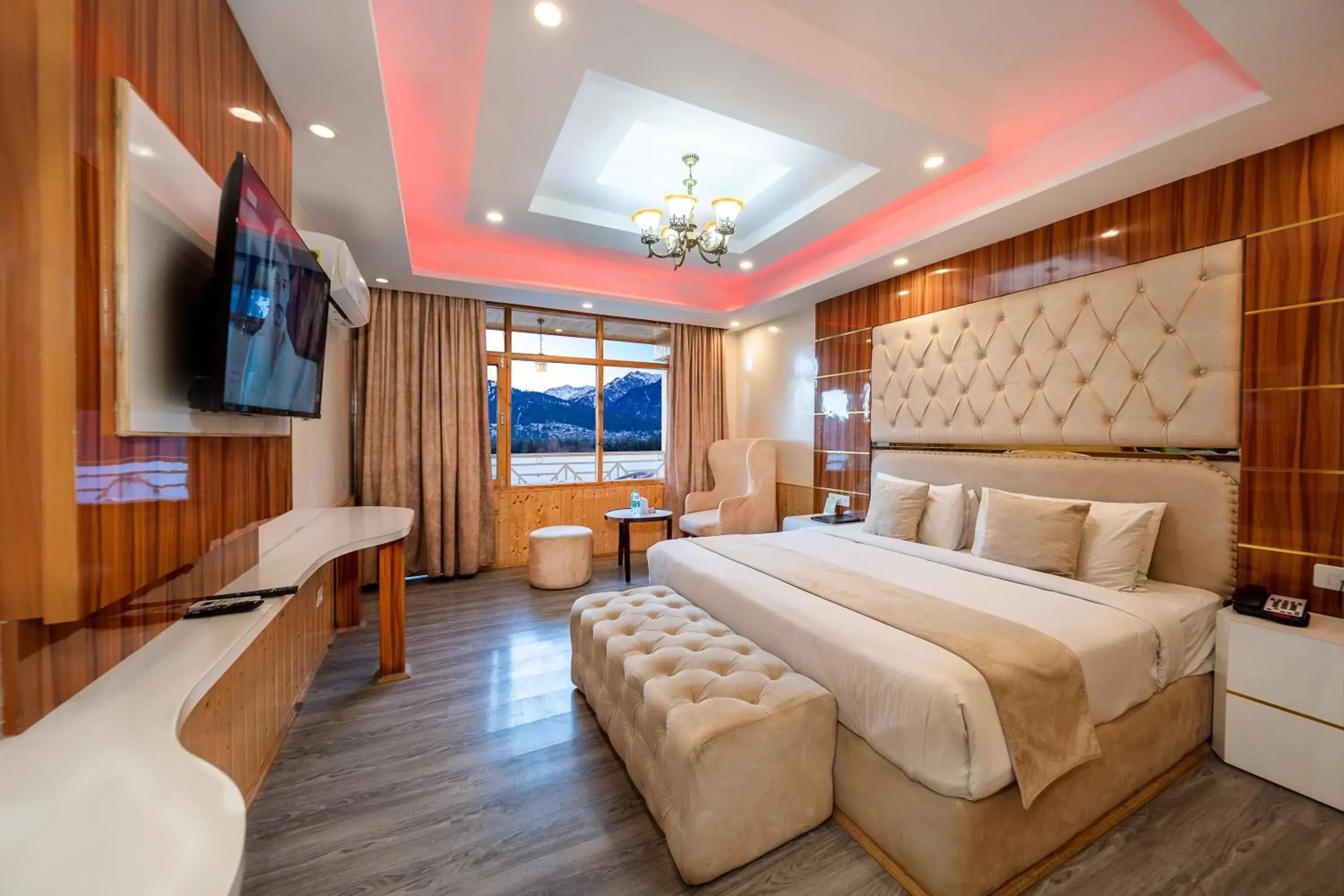 Superior King Room in Hill River Resort By West Western -Property of the Year 2024-25 - Central Heated & Air Cooled, Near Mall Road Superior King Room in Hill River Resort By West Western -Property of the Year 2024-25 - Central Heated & Air Cooled, Near Mall Road