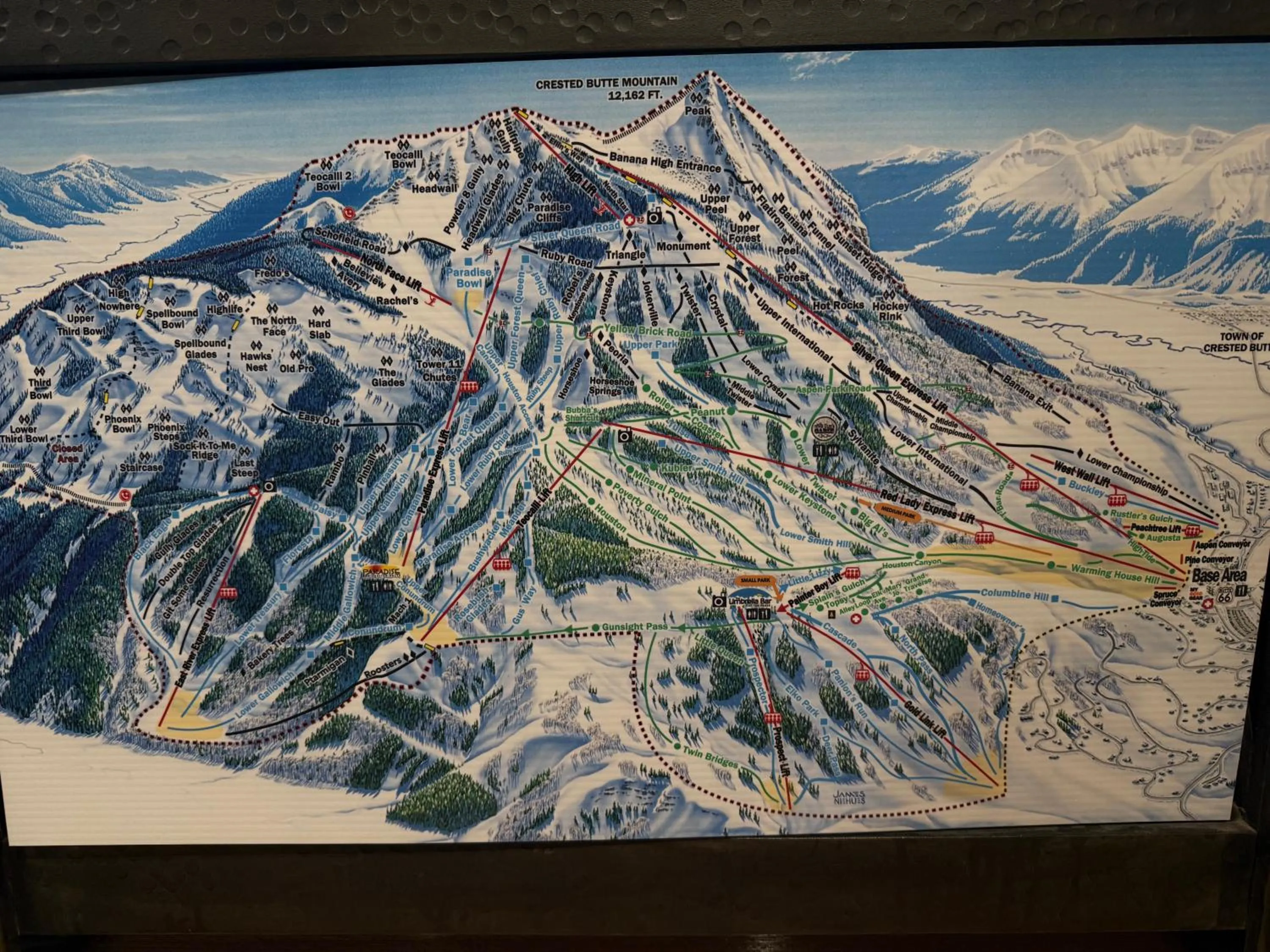 Mountain view in Grand Lodge