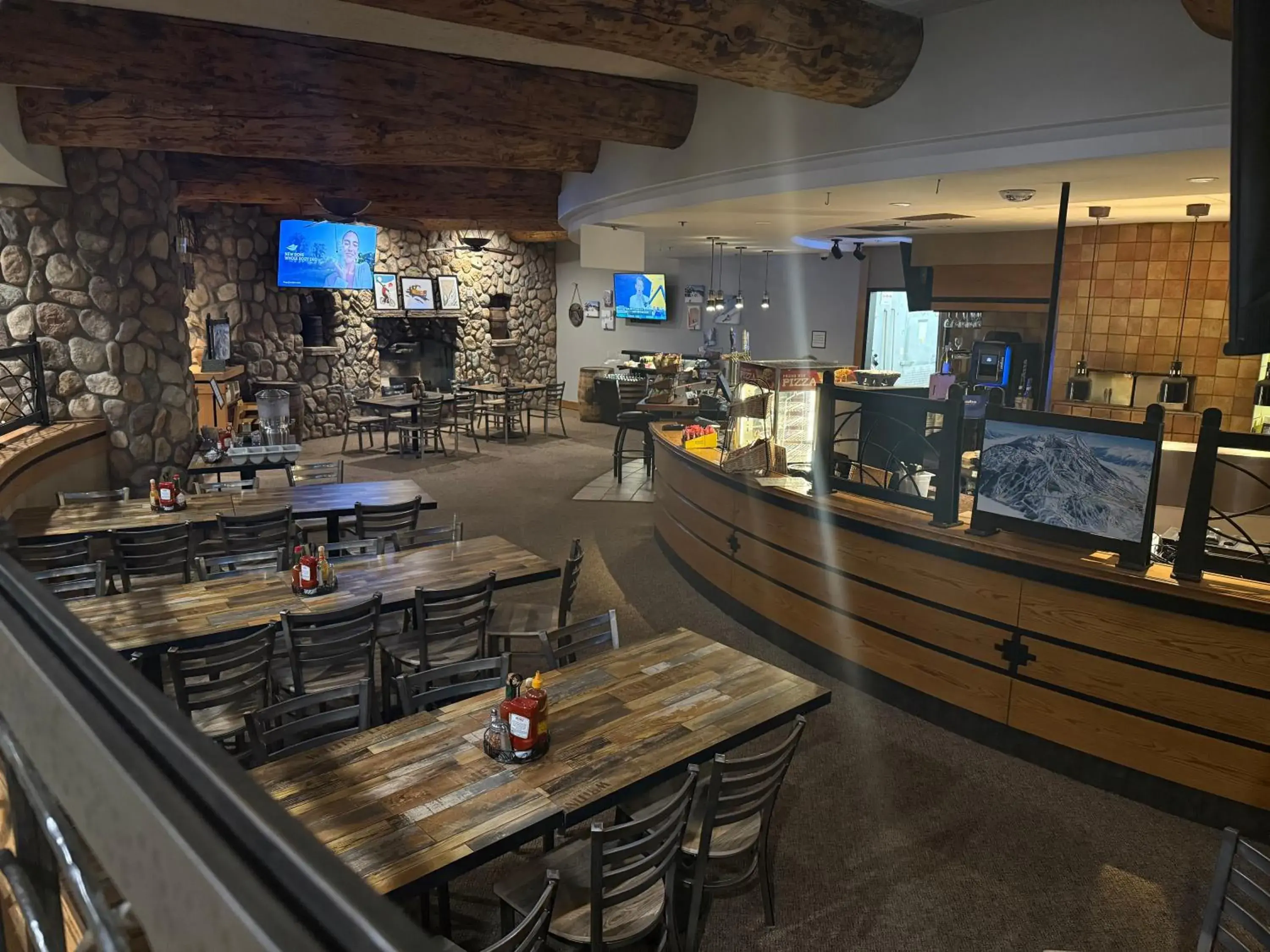 Restaurant/places to eat in Grand Lodge Restaurant/places to eat in Grand Lodge