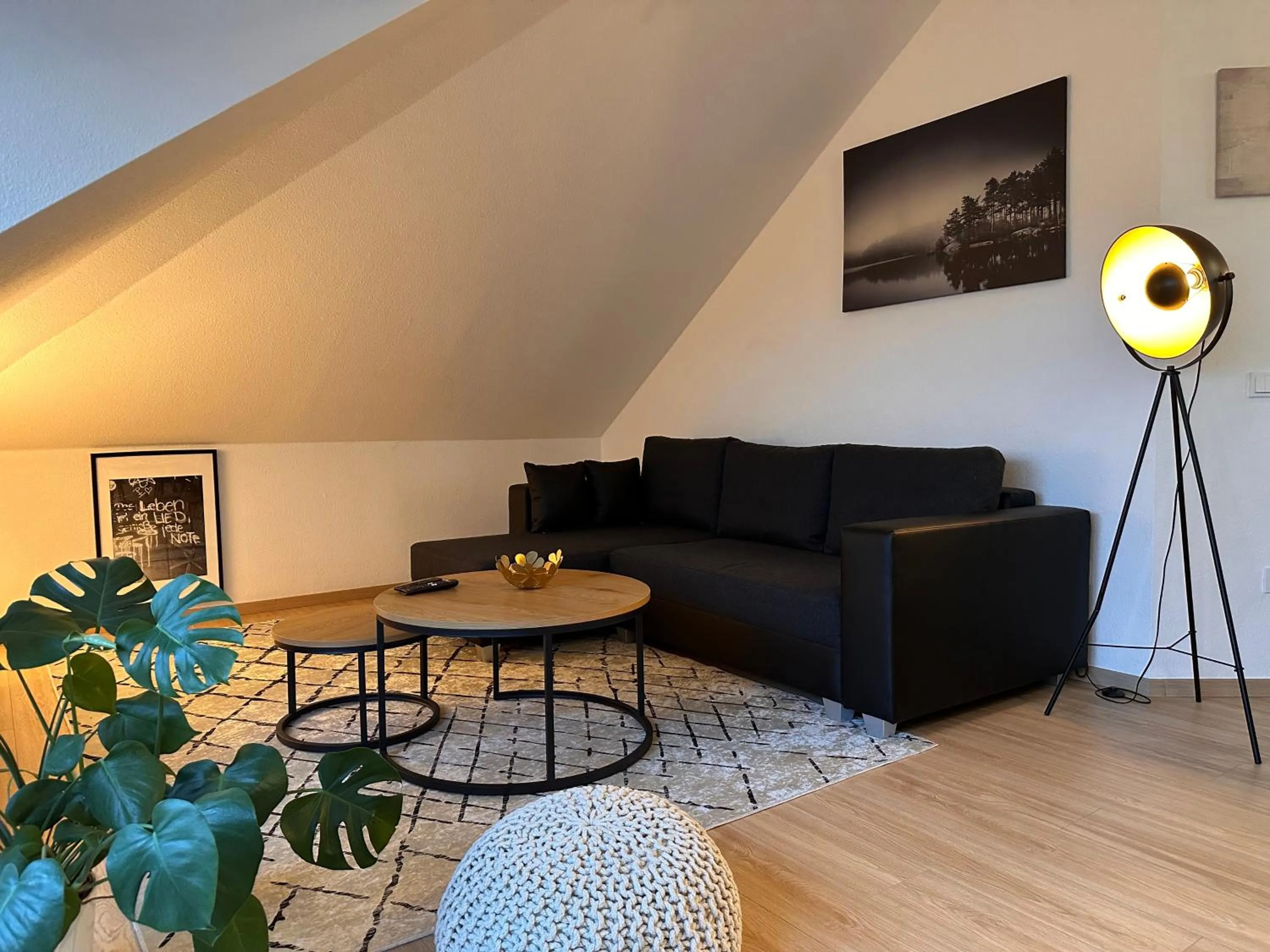 Oasis Appart - Wohnen am Elbtal Dresden - Balkon - Netflix - Tiefgarage