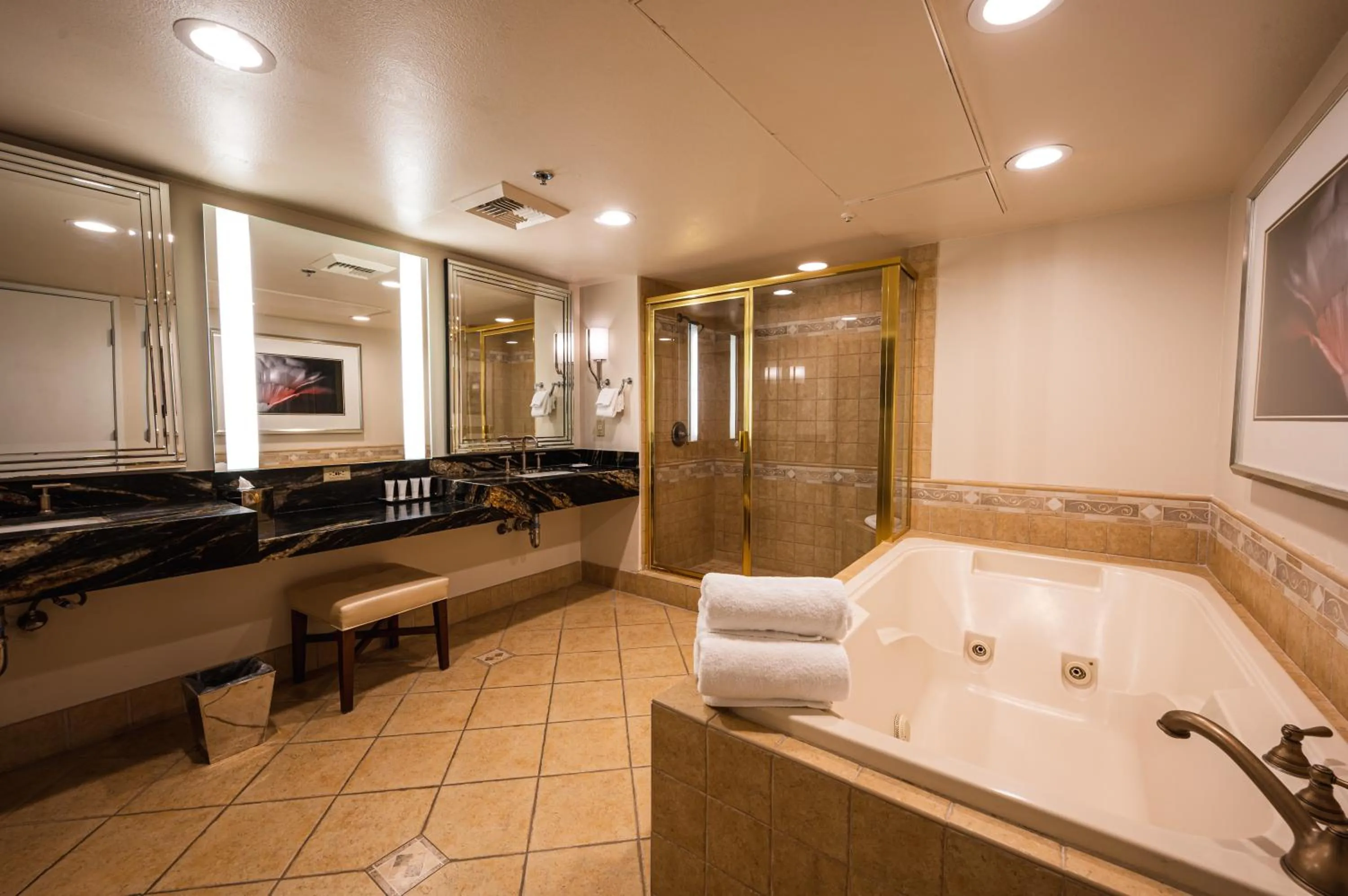 Hot Tub in Sunset Station Hotel & Casino