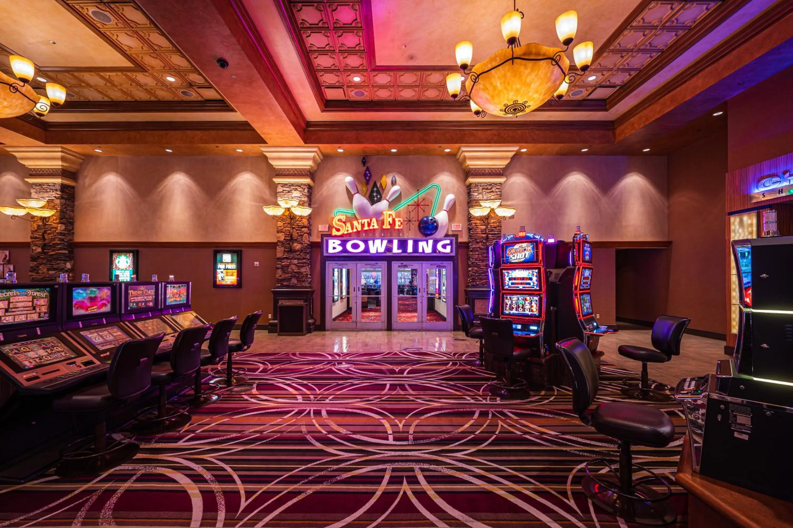 Bowling in Santa Fe Station Hotel & Casino