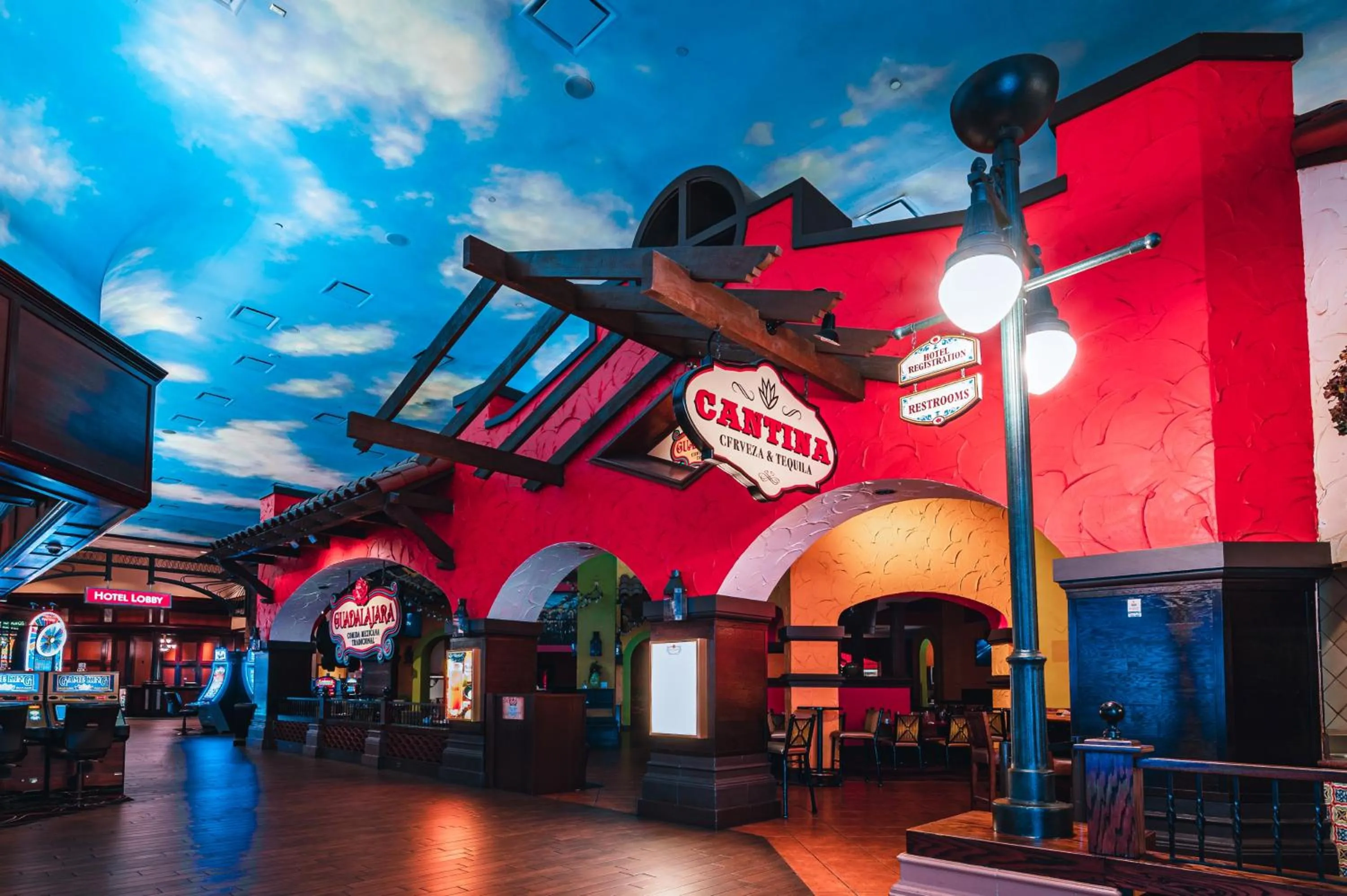 Restaurant/places to eat in Boulder Station Hotel & Casino