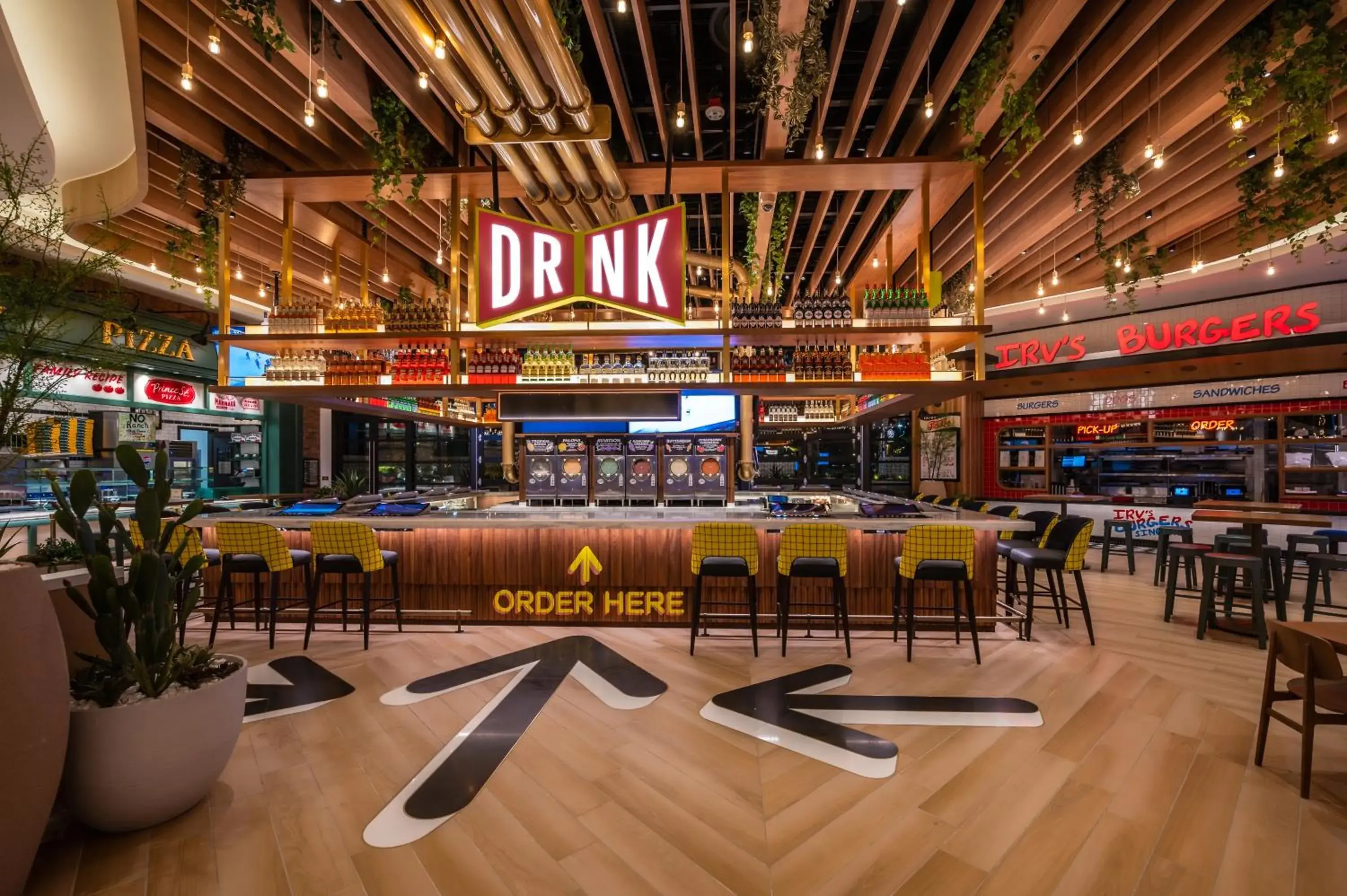 Lounge or bar in Durango Casino & Resort Lounge or bar in Durango Casino & Resort