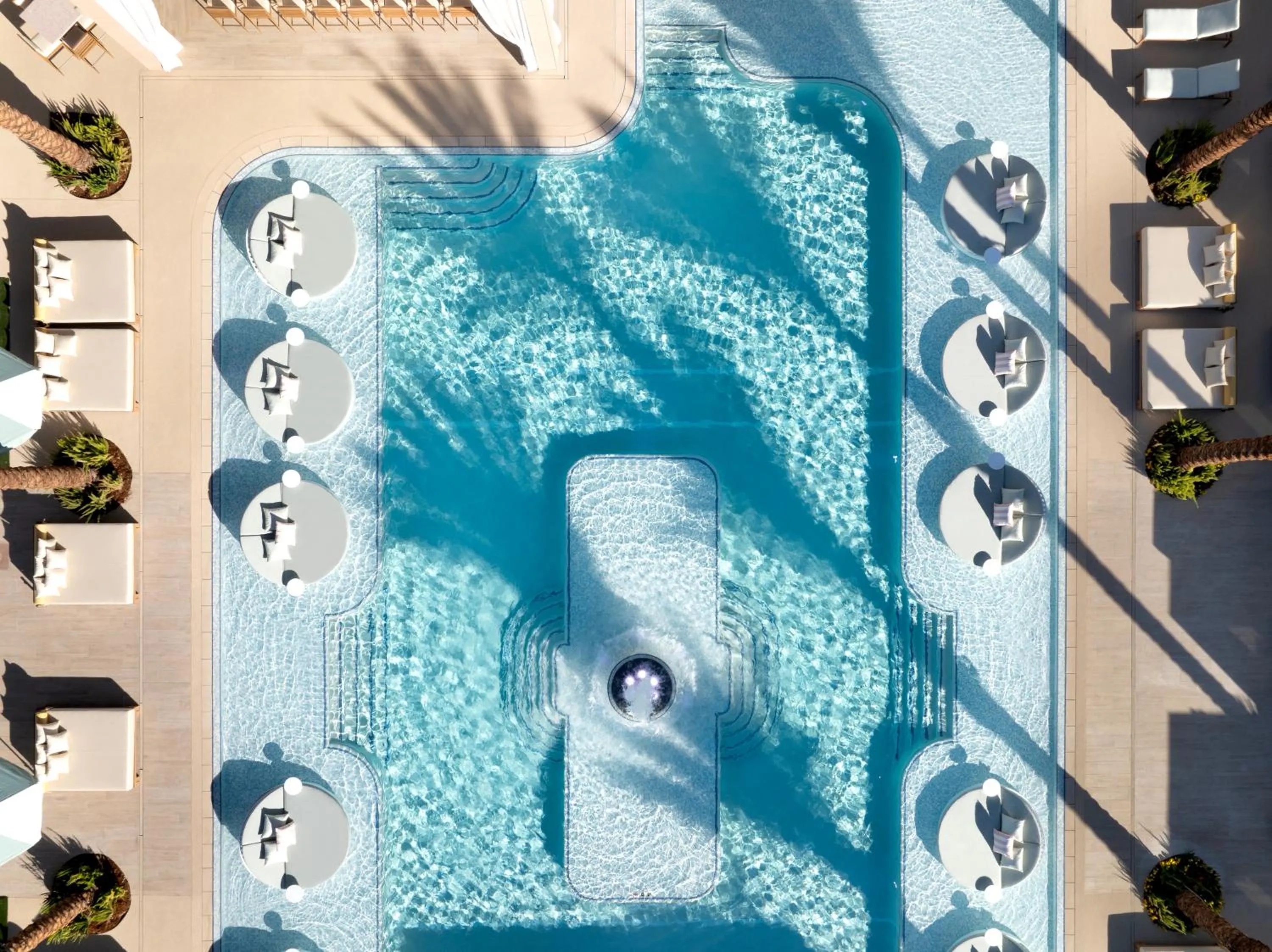 Swimming pool in Durango Casino & Resort