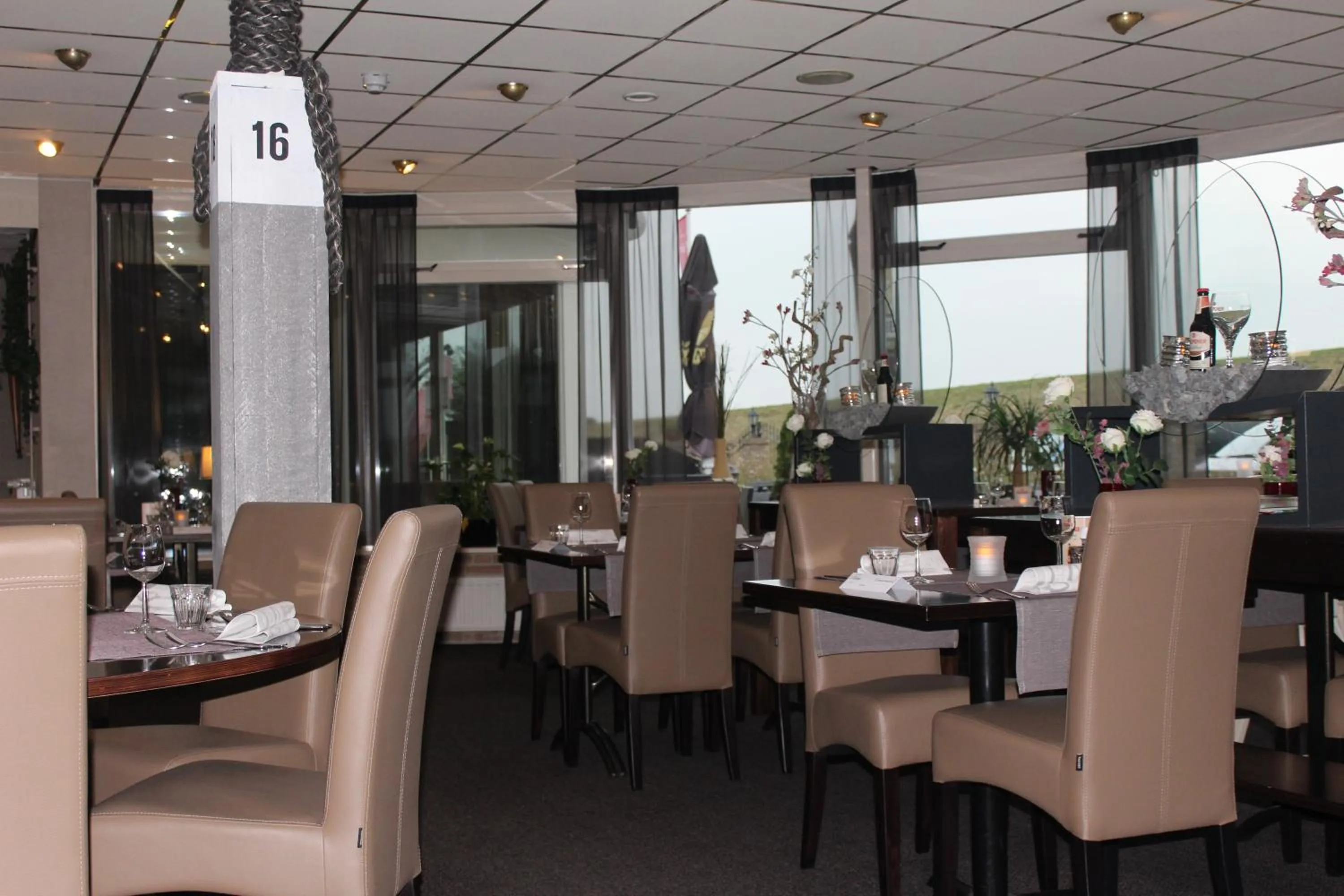 Restaurant/places to eat in Hotel Restaurant 't Klokje