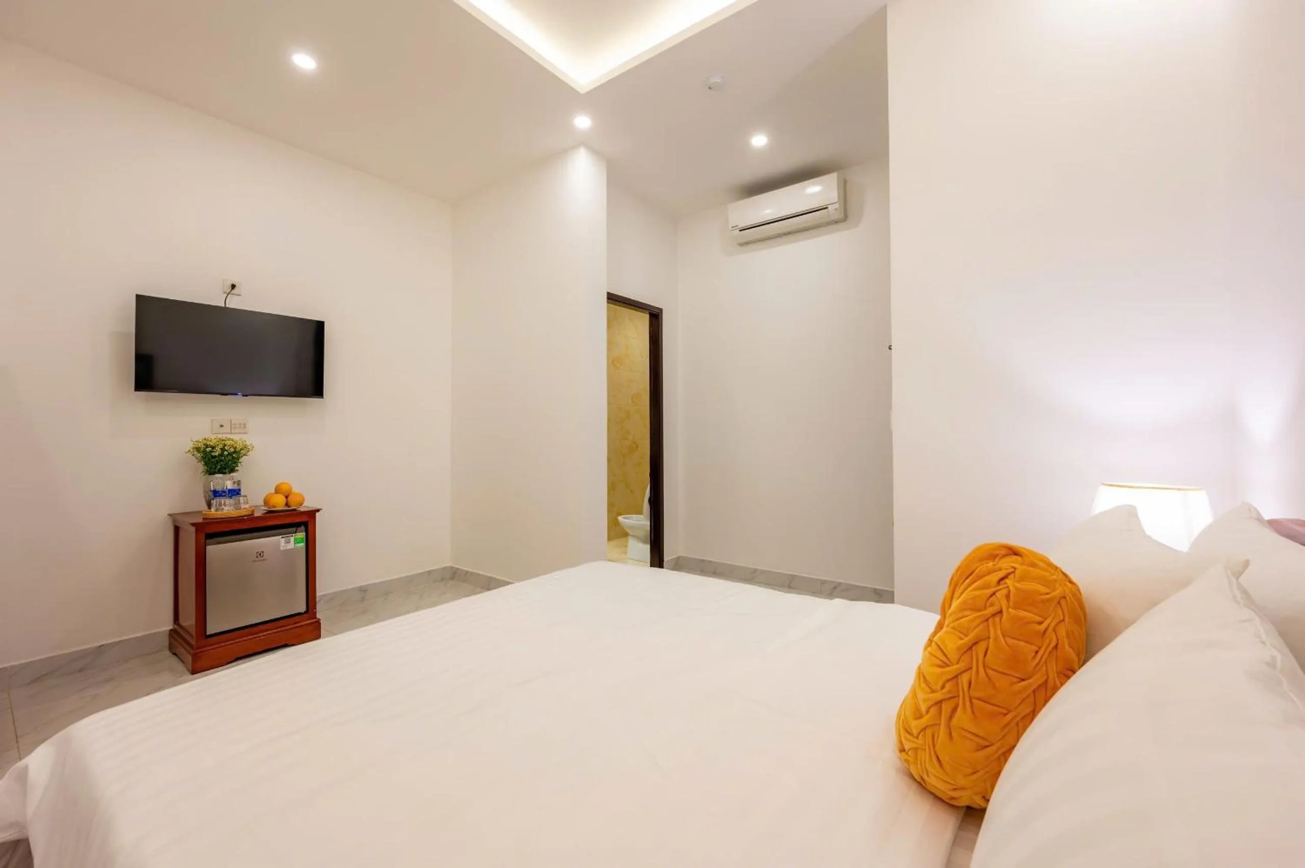 Bed in Golden Sun Hotel Hoi An