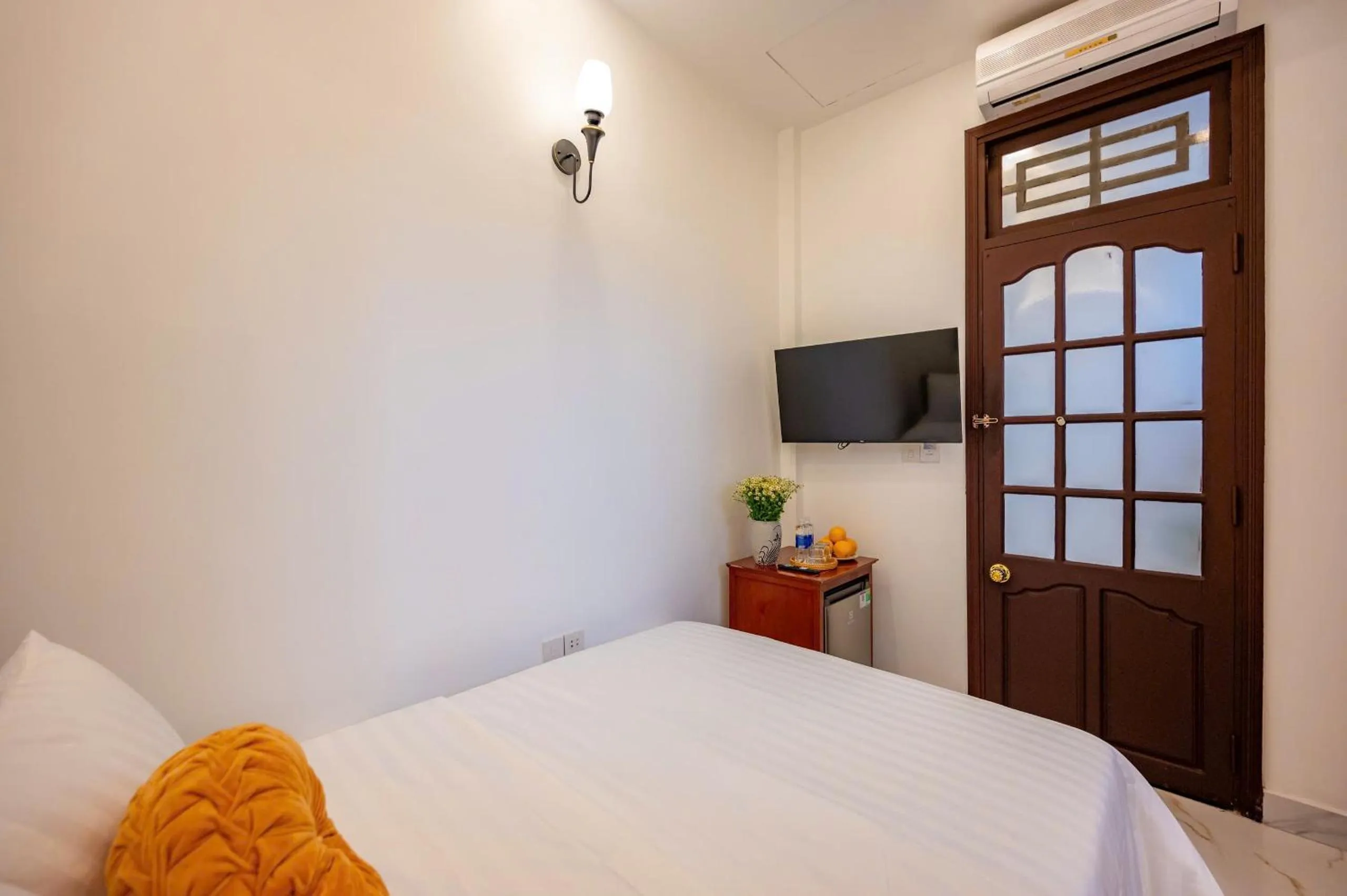 Bed in Golden Sun Hotel Hoi An