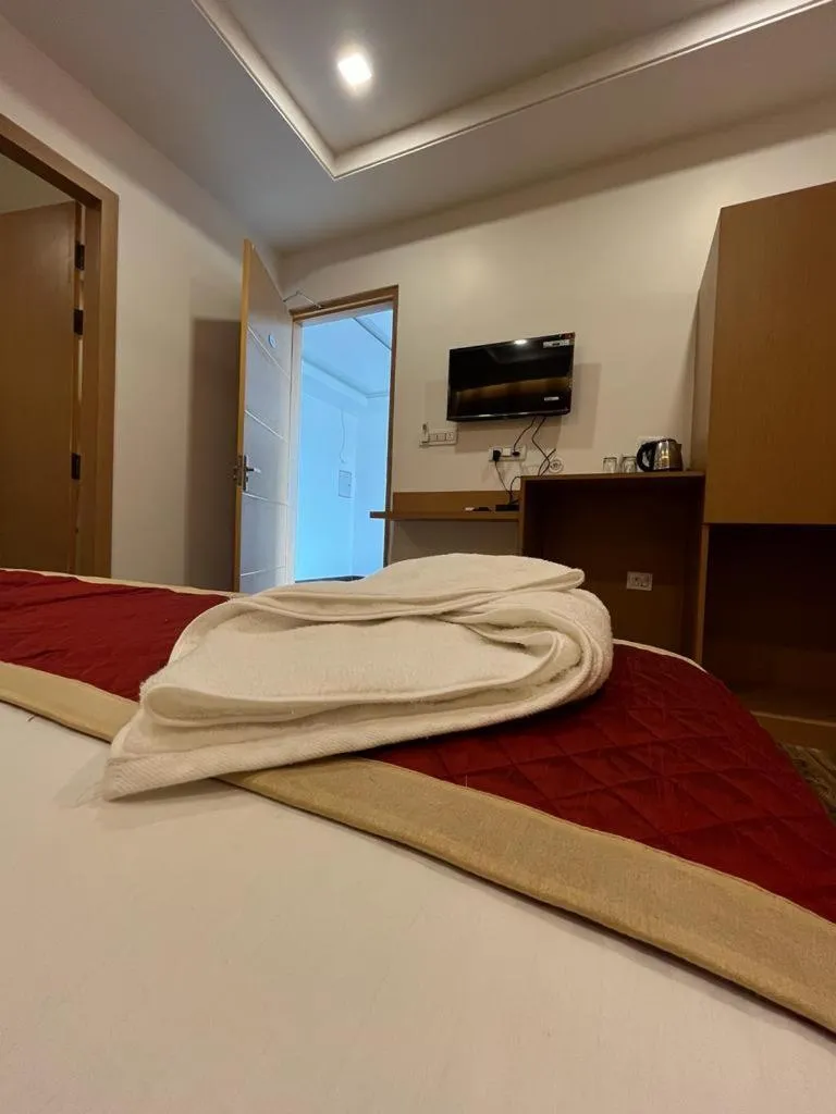 Bed in Hotel Royal Casa