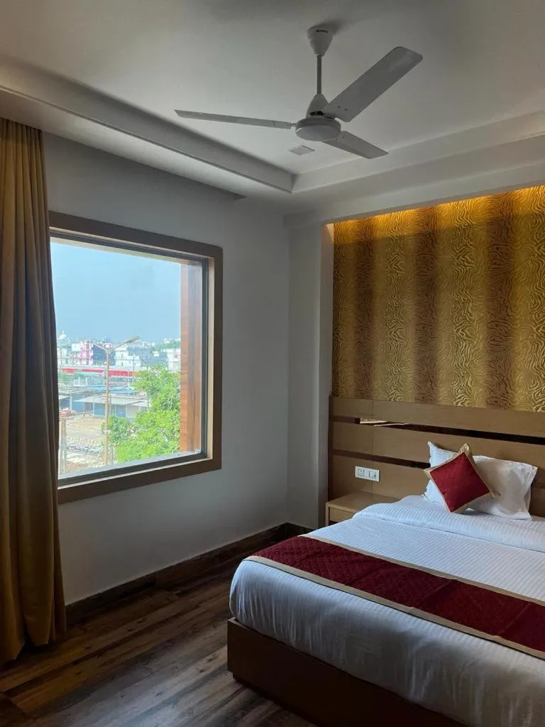 Bed in Hotel Royal Casa