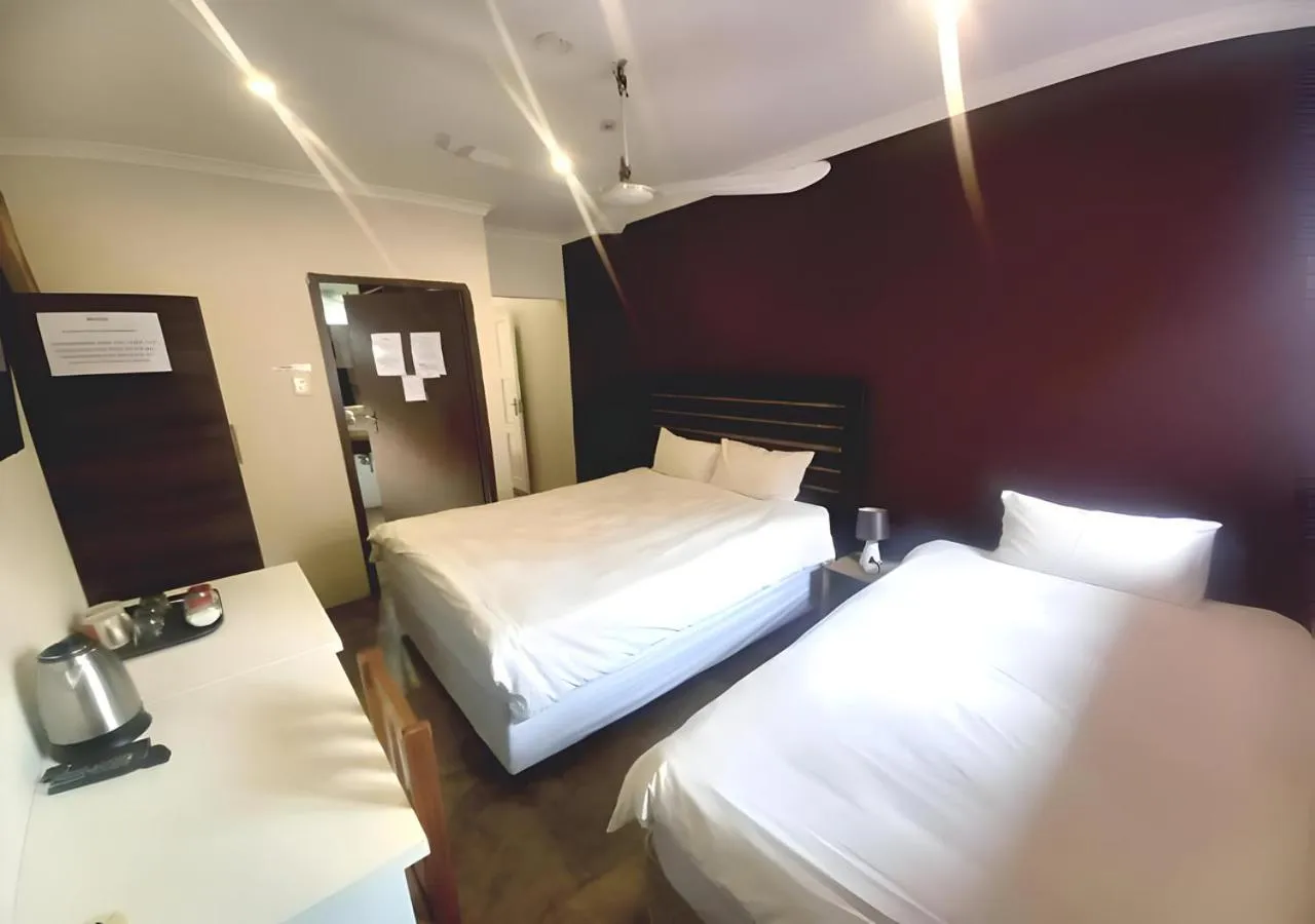 Bed in Kzn Park View Guest House