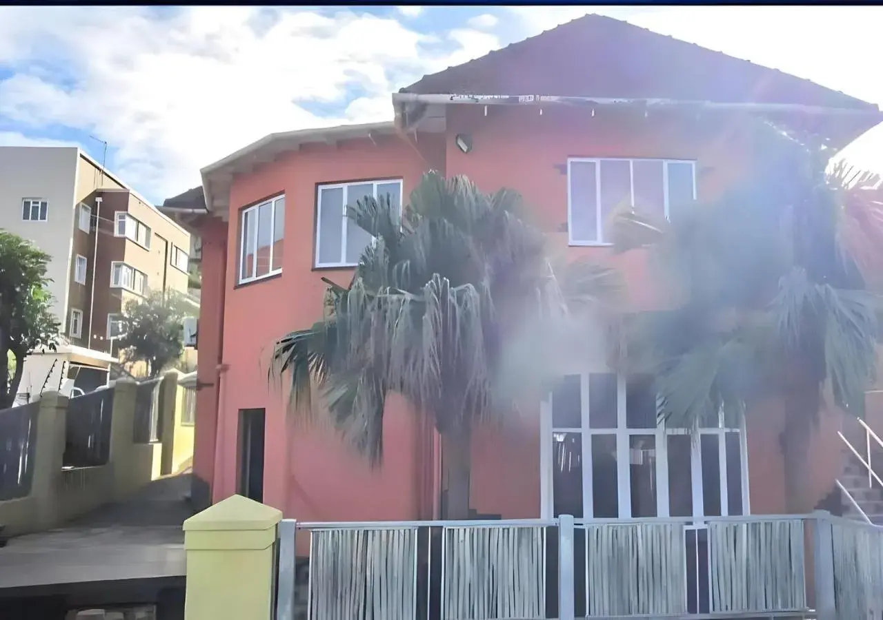 Property building in Kzn Park View Guest House Property building in Kzn Park View Guest House