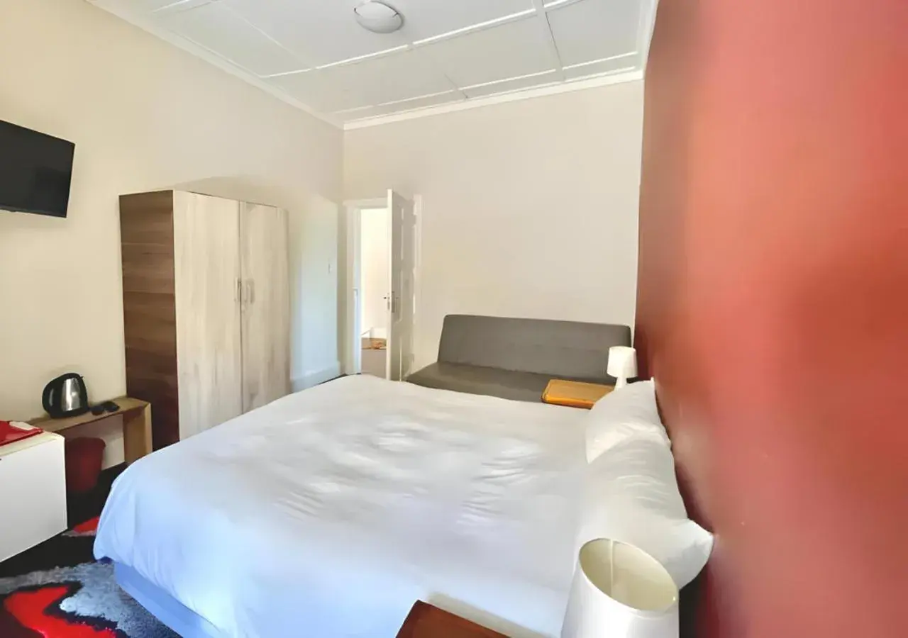 Bed in Kzn Park View Guest House Bed in Kzn Park View Guest House