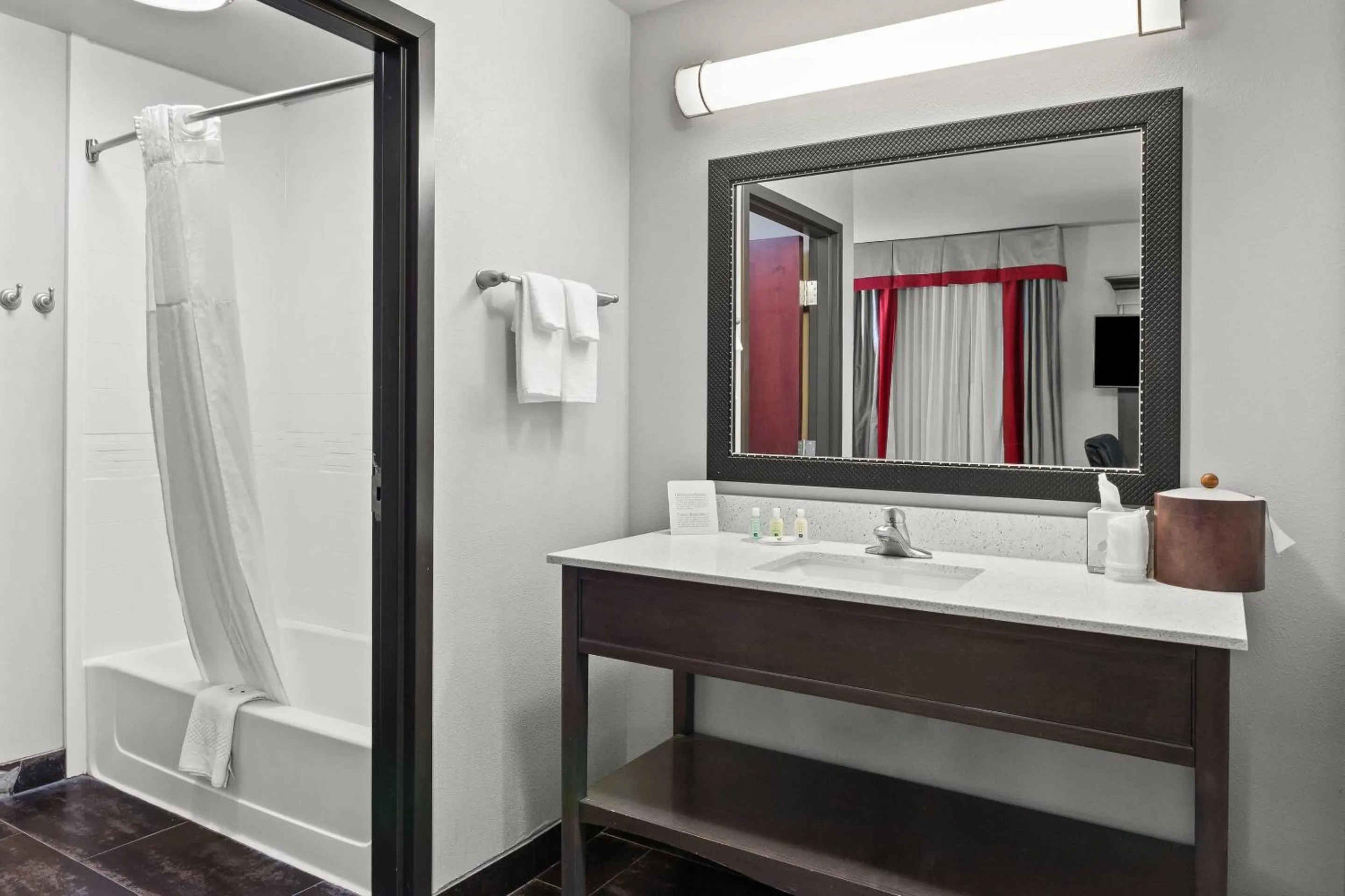 Bedroom in Quality Inn & Suites Pearsall