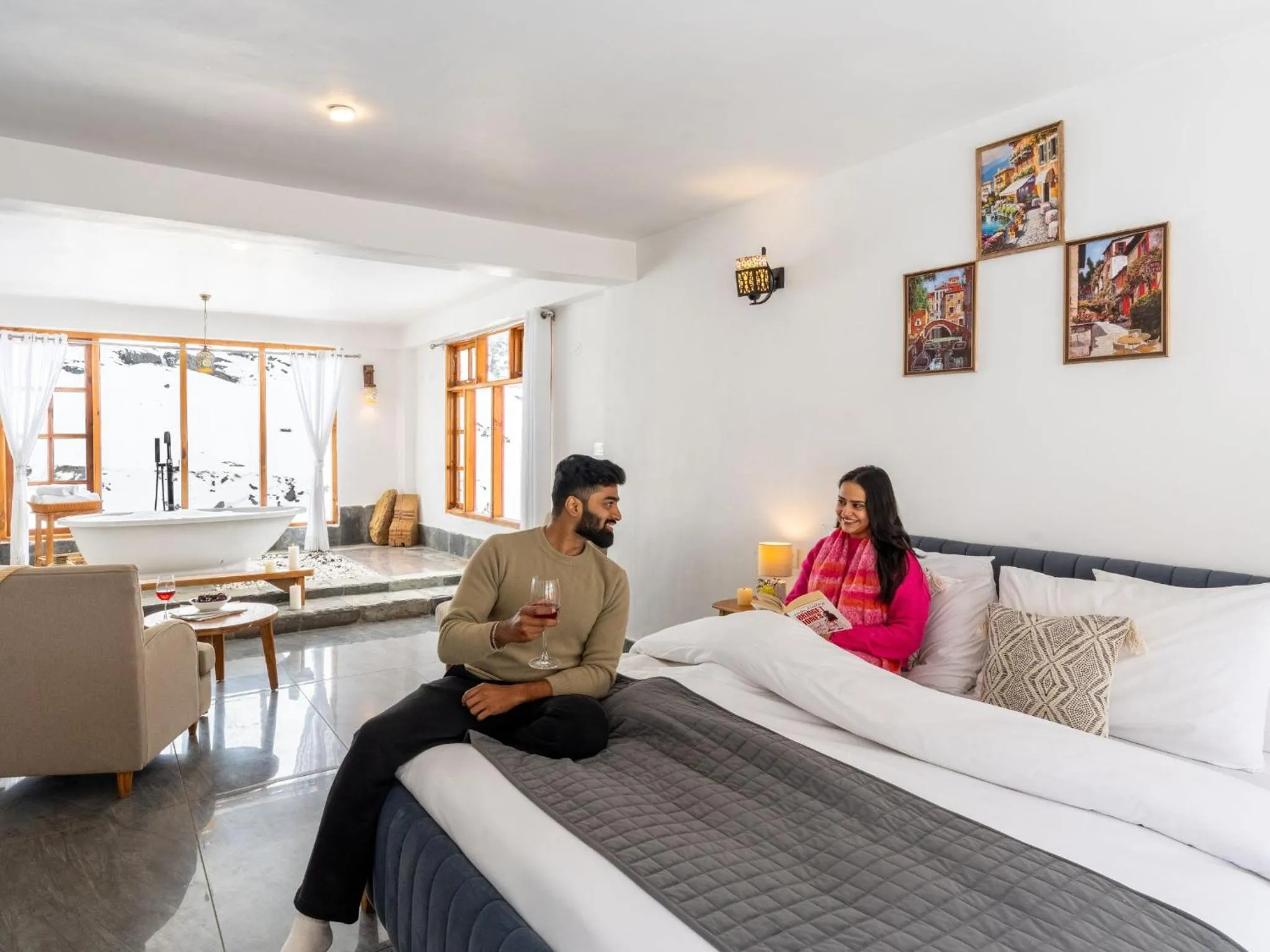 Bed in Moustache Koksar Luxuria, Sissu