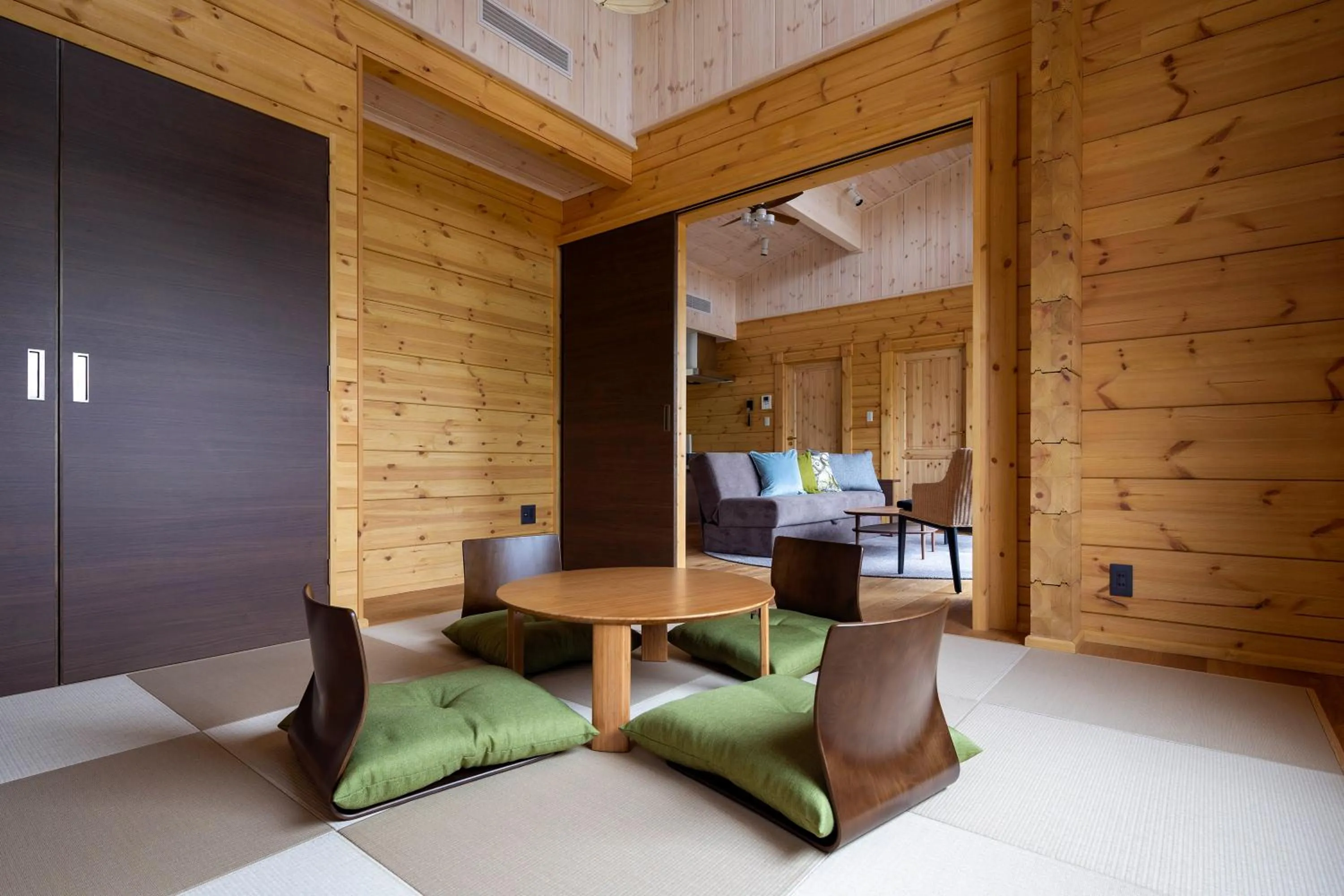 Photo of the whole room in Karuizawa Asama Prince Hotel