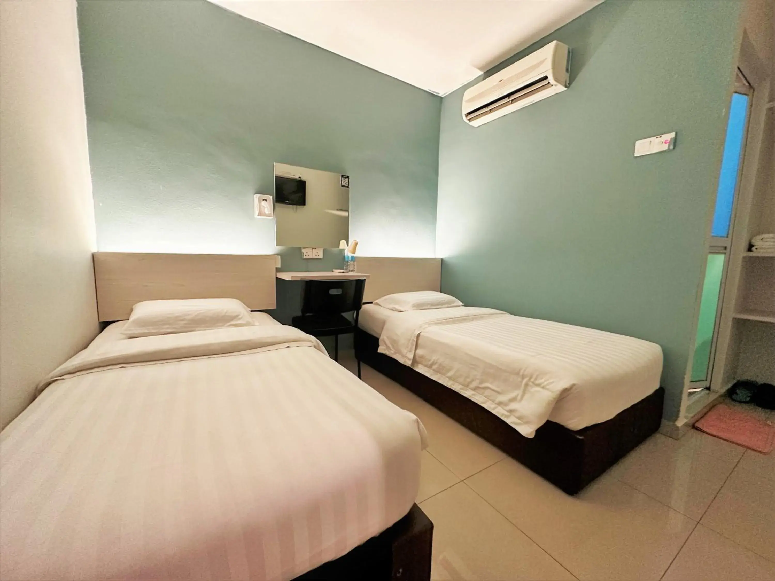Bedroom, Bed in De UPTOWN Hotel @ SS2 Bedroom, Bed in De UPTOWN Hotel @ SS2