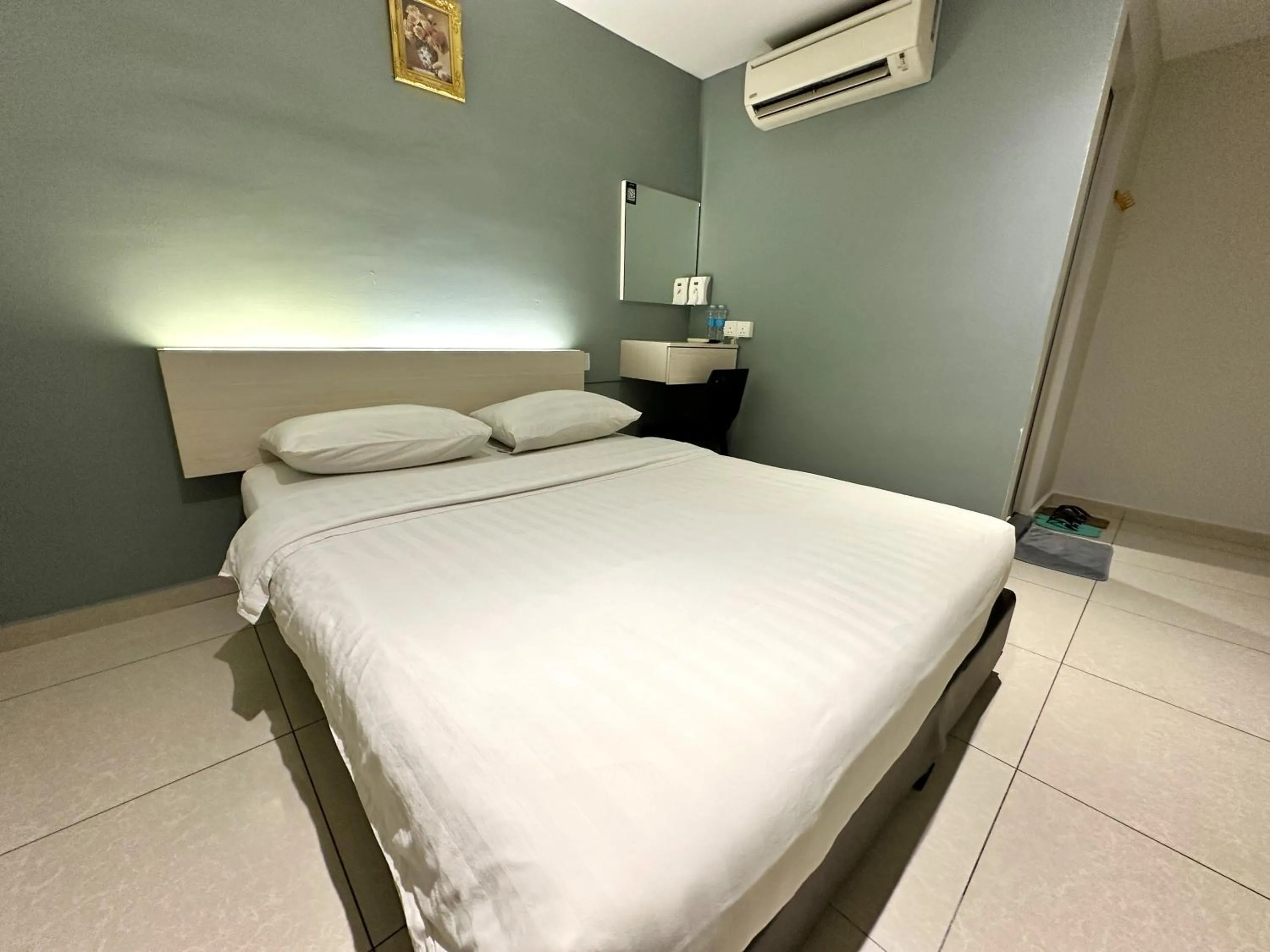 Bed in De UPTOWN Hotel @ SS2