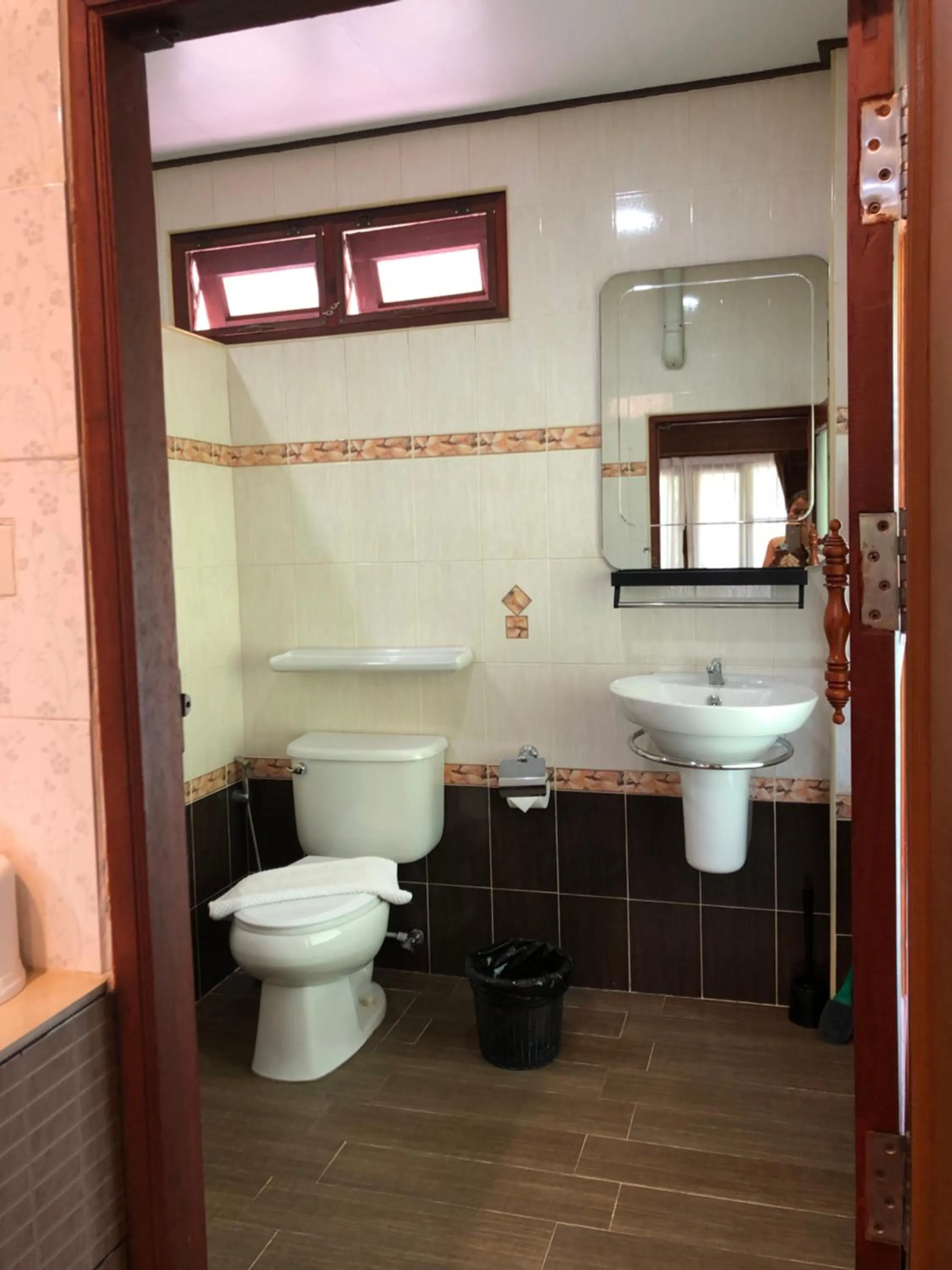 Bathroom in Lanta Wanida Resort