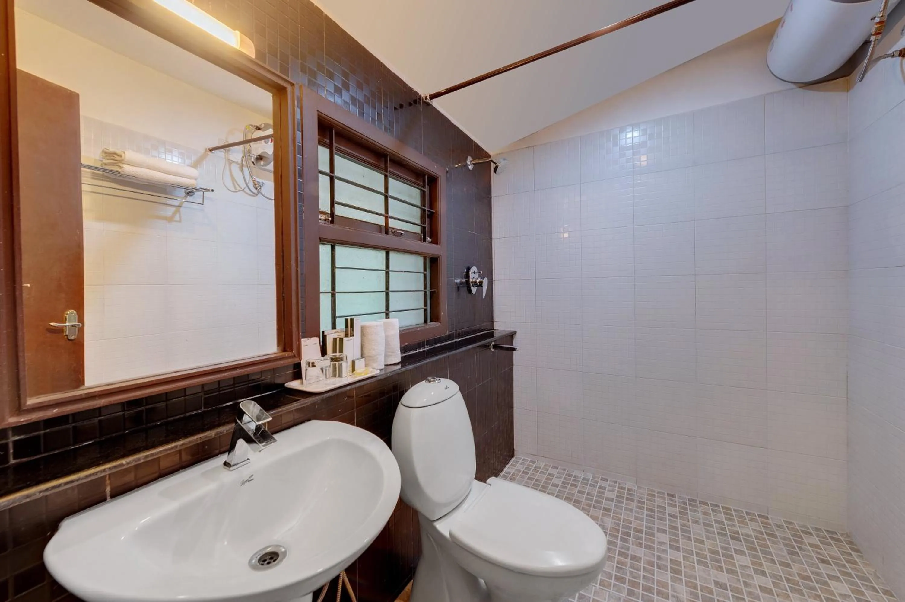 Toilet in Holiday Home Resort