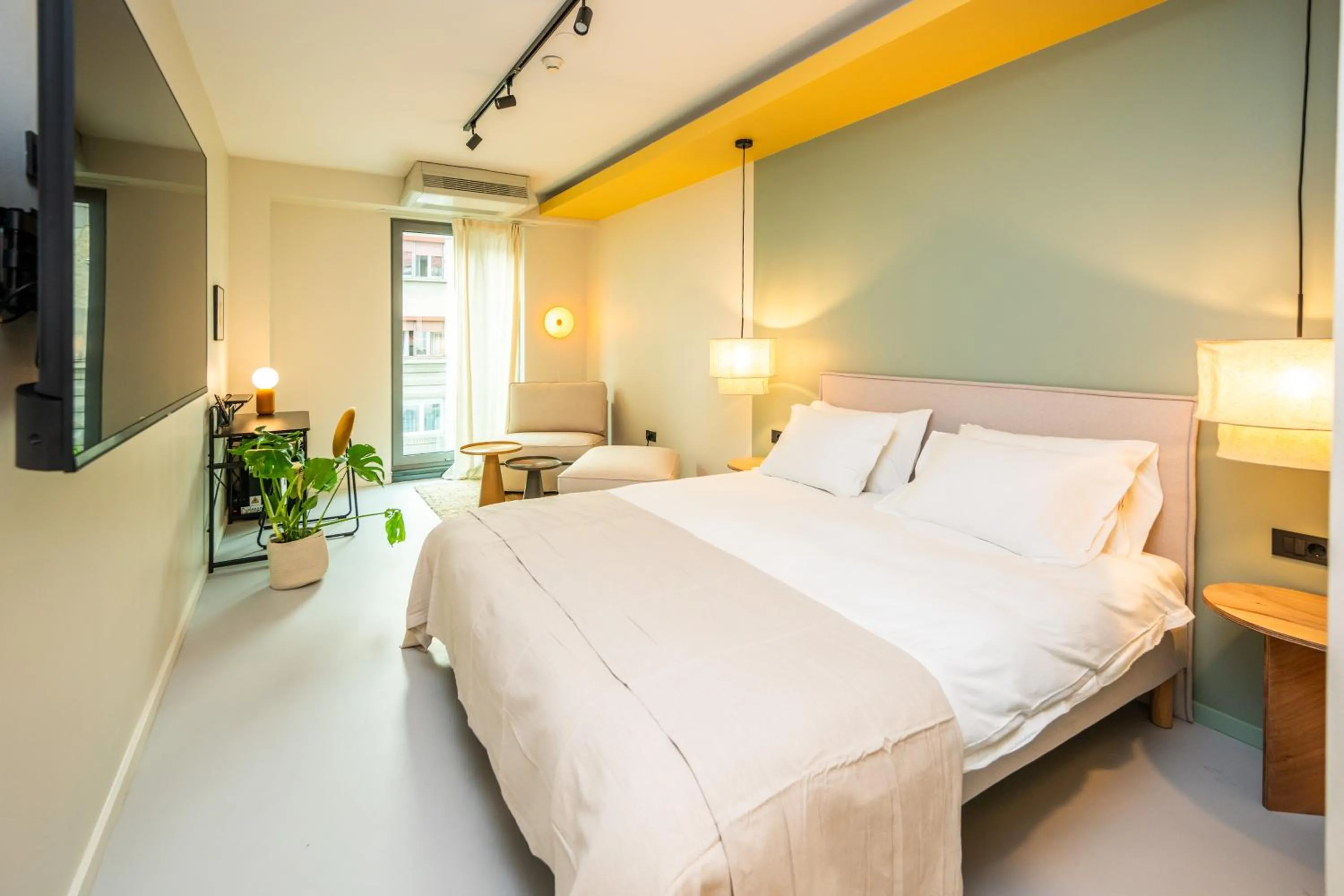 Rooms 23 - FLOK Petrova