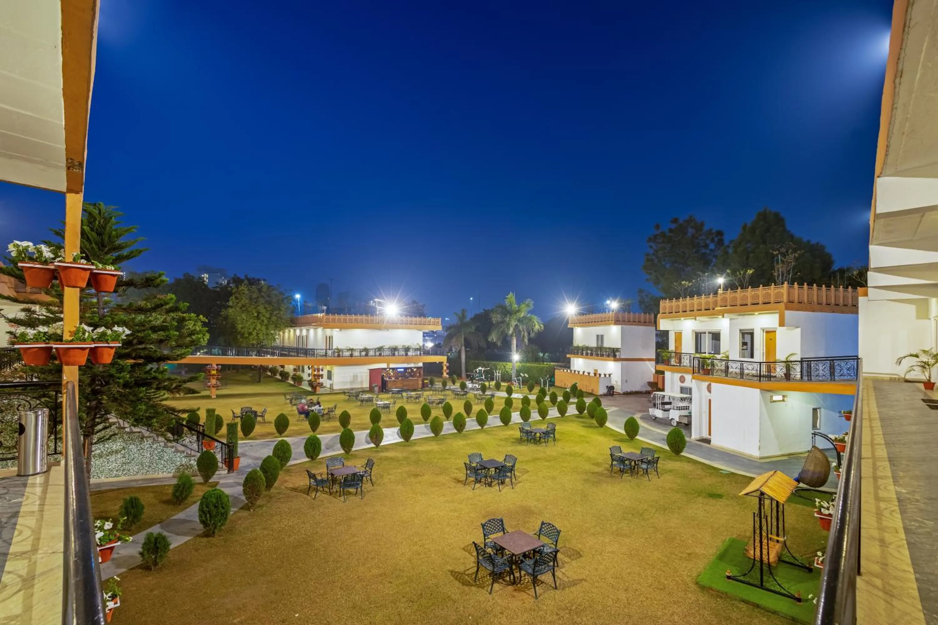 Property building in Aapno Ghar Resort & Amusement Park
