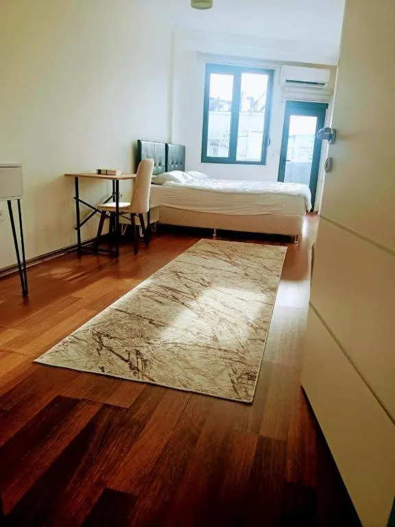 Bed in Old Town Grand Apart Hotel