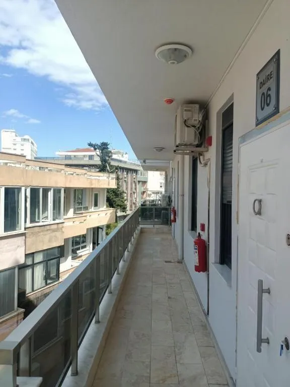 Old Town Grand Apart Hotel