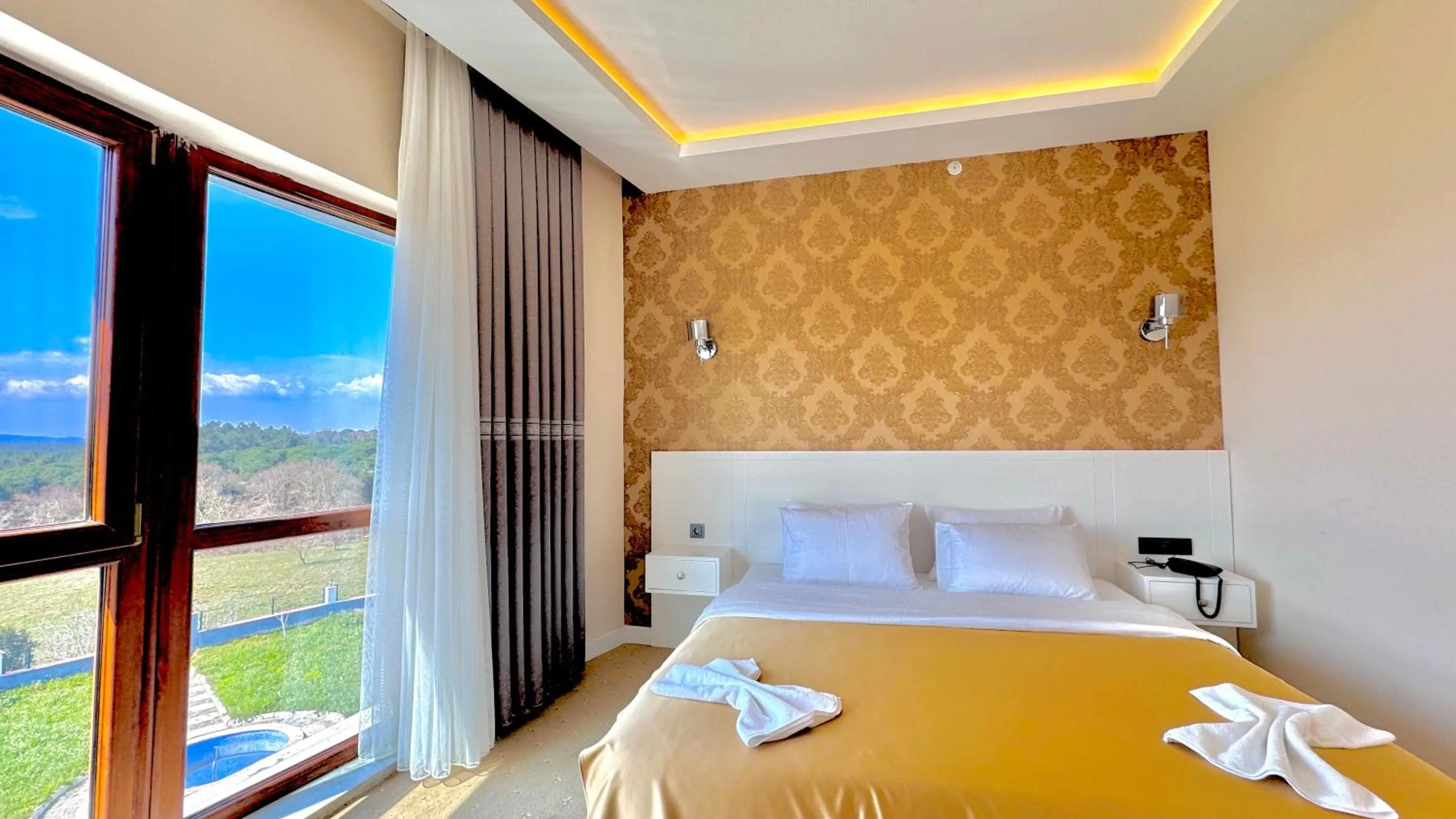 Bed in Green Roof Boutique Hotel & SPA Istanbul Airport