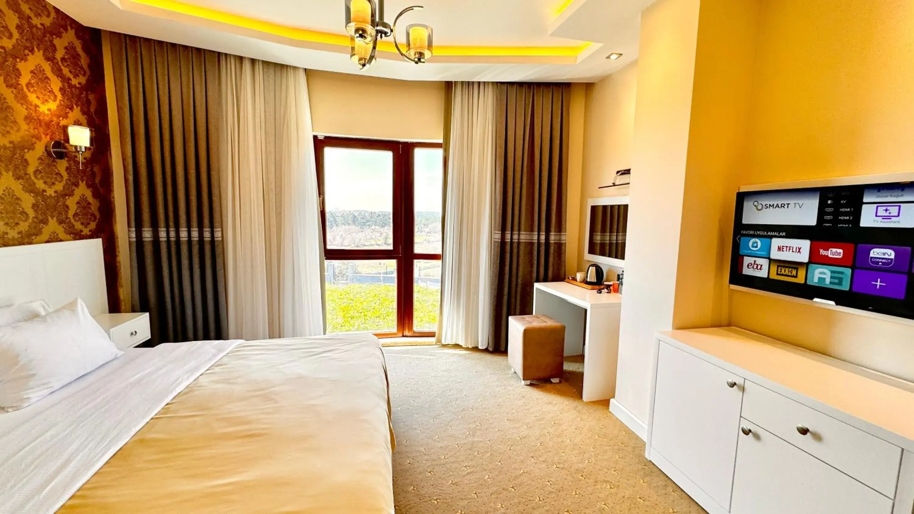 Twin Room in Green Roof Hotel & Spa Twin Room in Green Roof Hotel & Spa