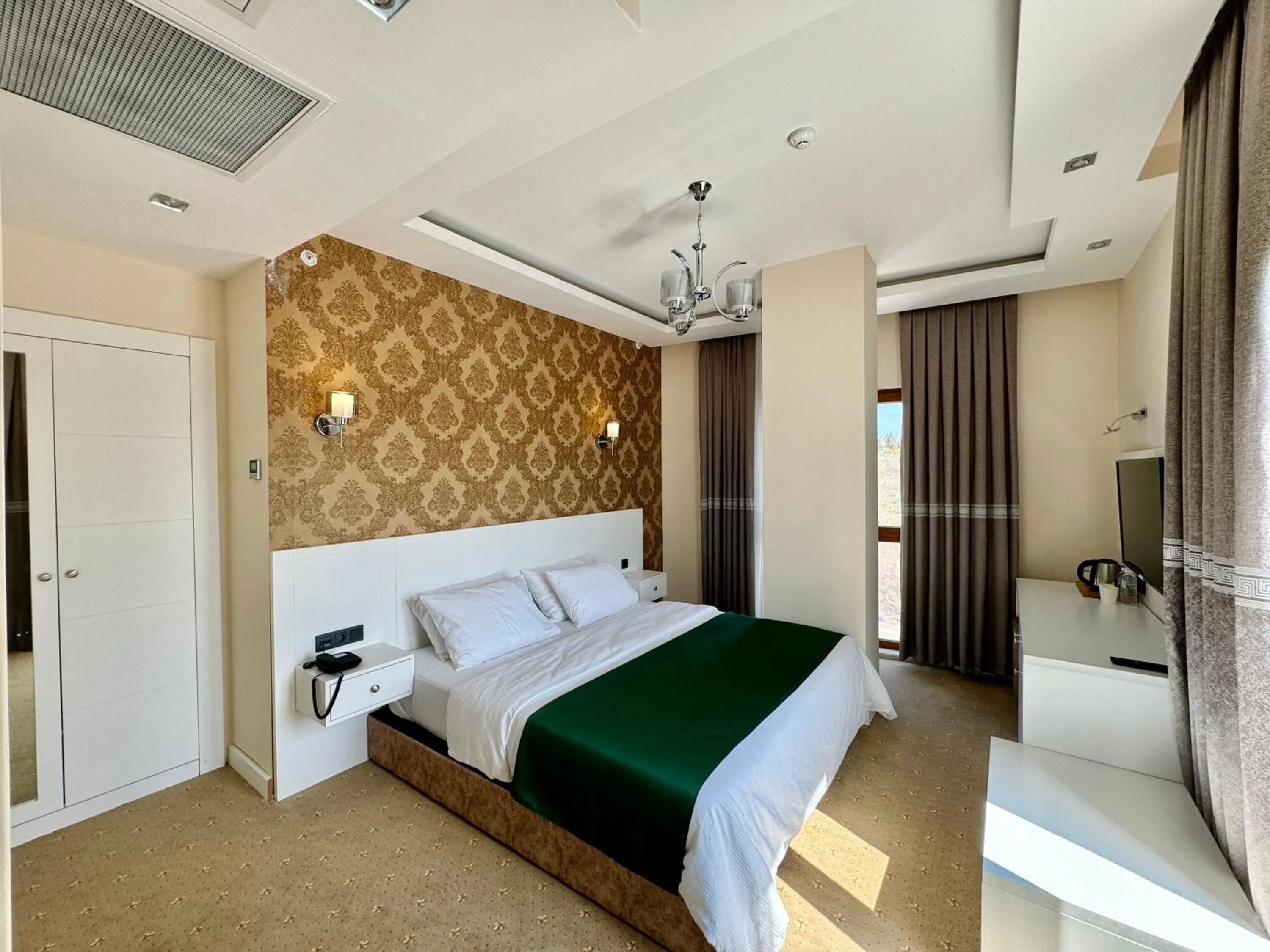 Bed in Green Roof Boutique Hotel & SPA Istanbul Airport