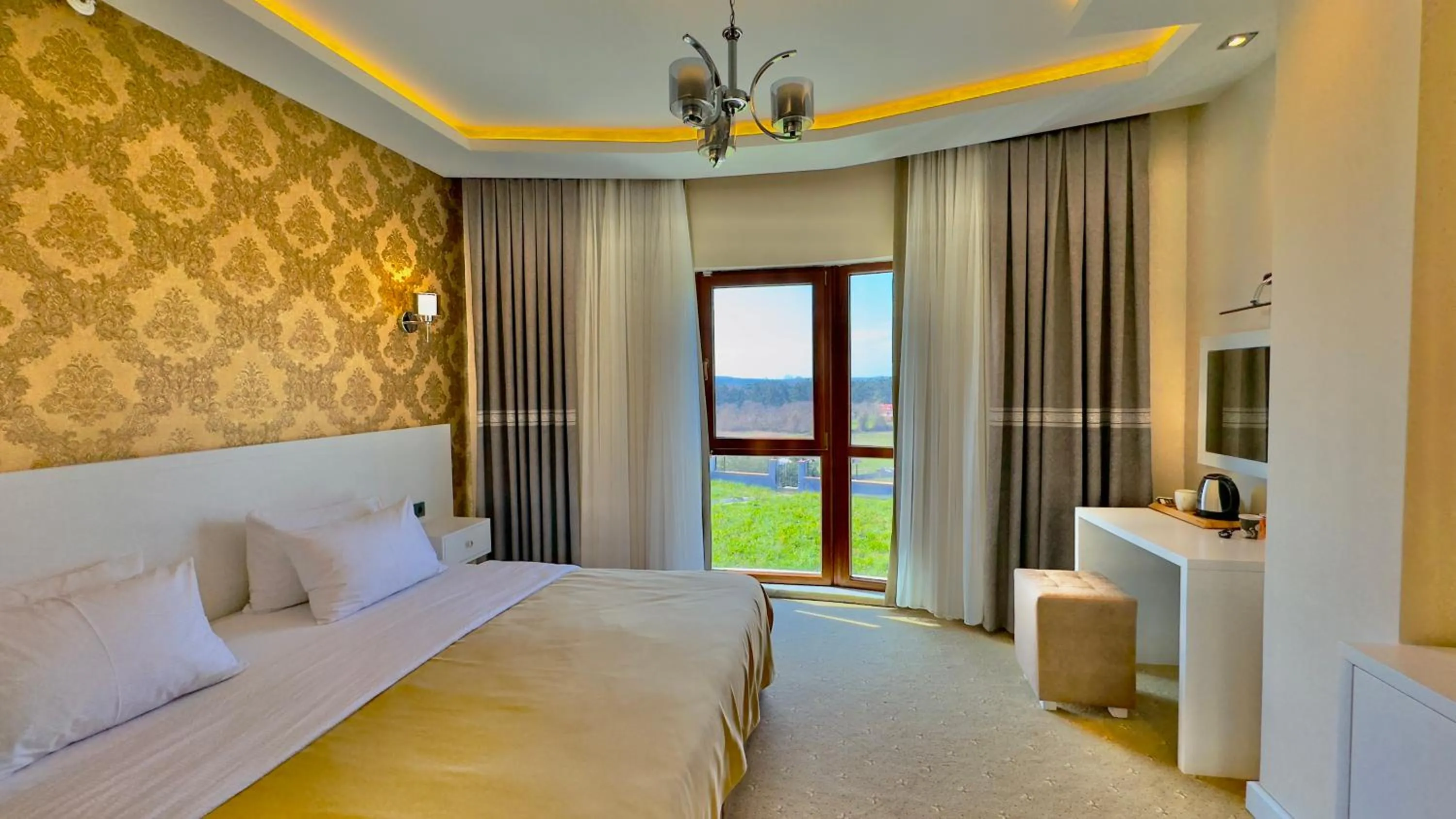 Bed in Green Roof Boutique Hotel & SPA Istanbul Airport