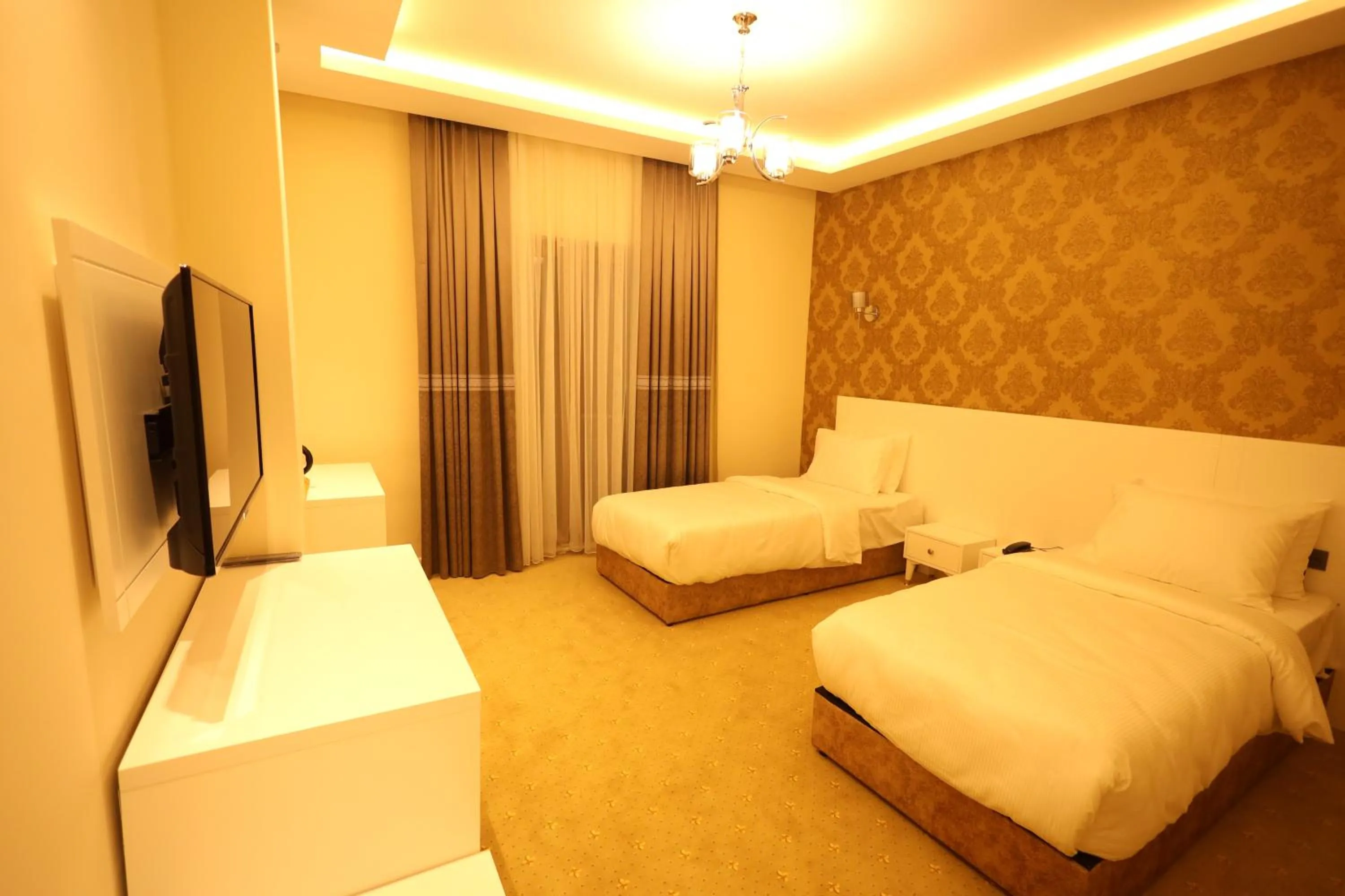 Communal lounge/ TV room, Bed in Green Roof Boutique Hotel & SPA Istanbul Airport