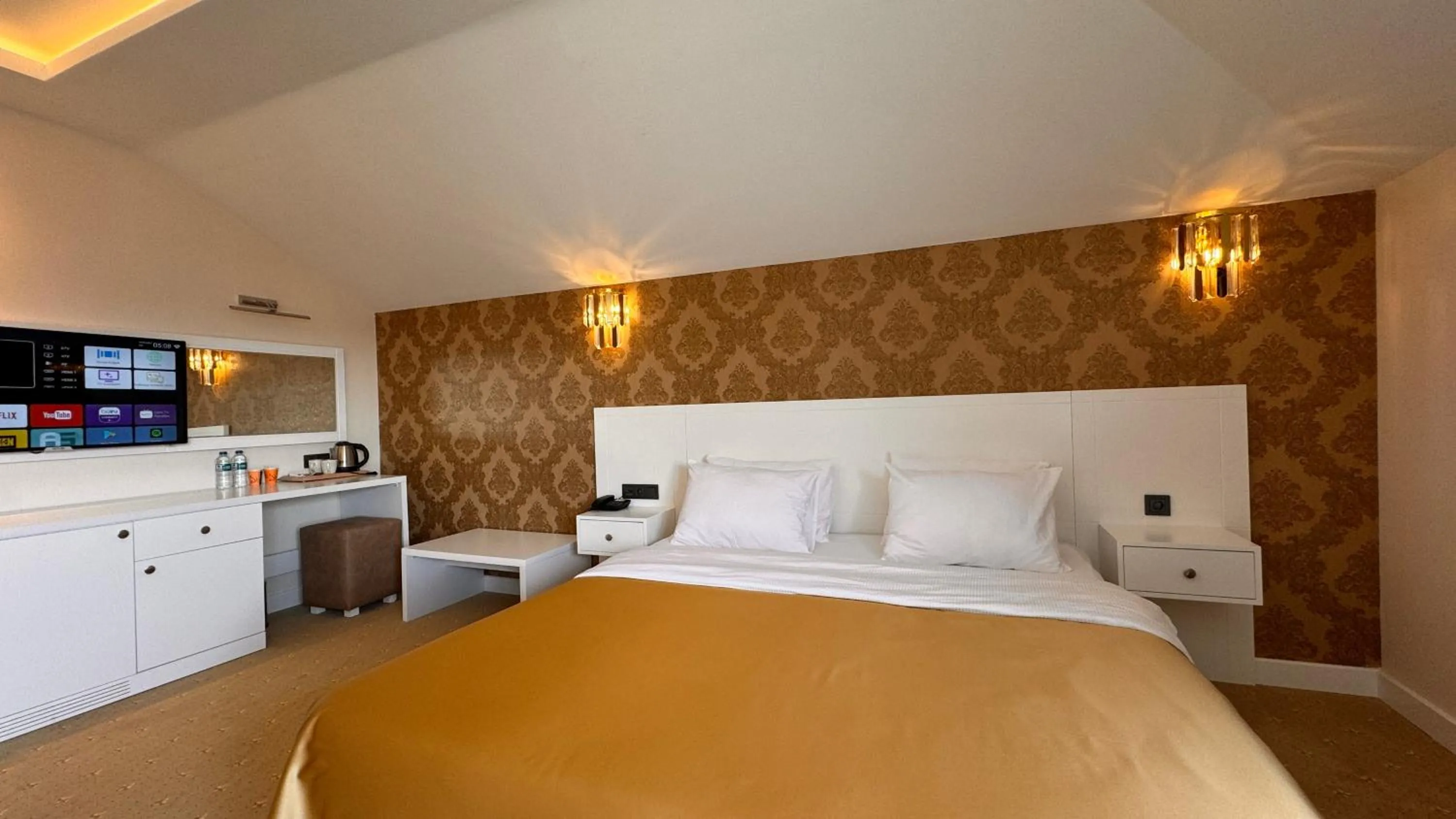 Bed in Green Roof Boutique Hotel & SPA Istanbul Airport