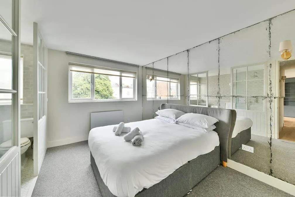 Brompton Cross 1BR newly refurbished