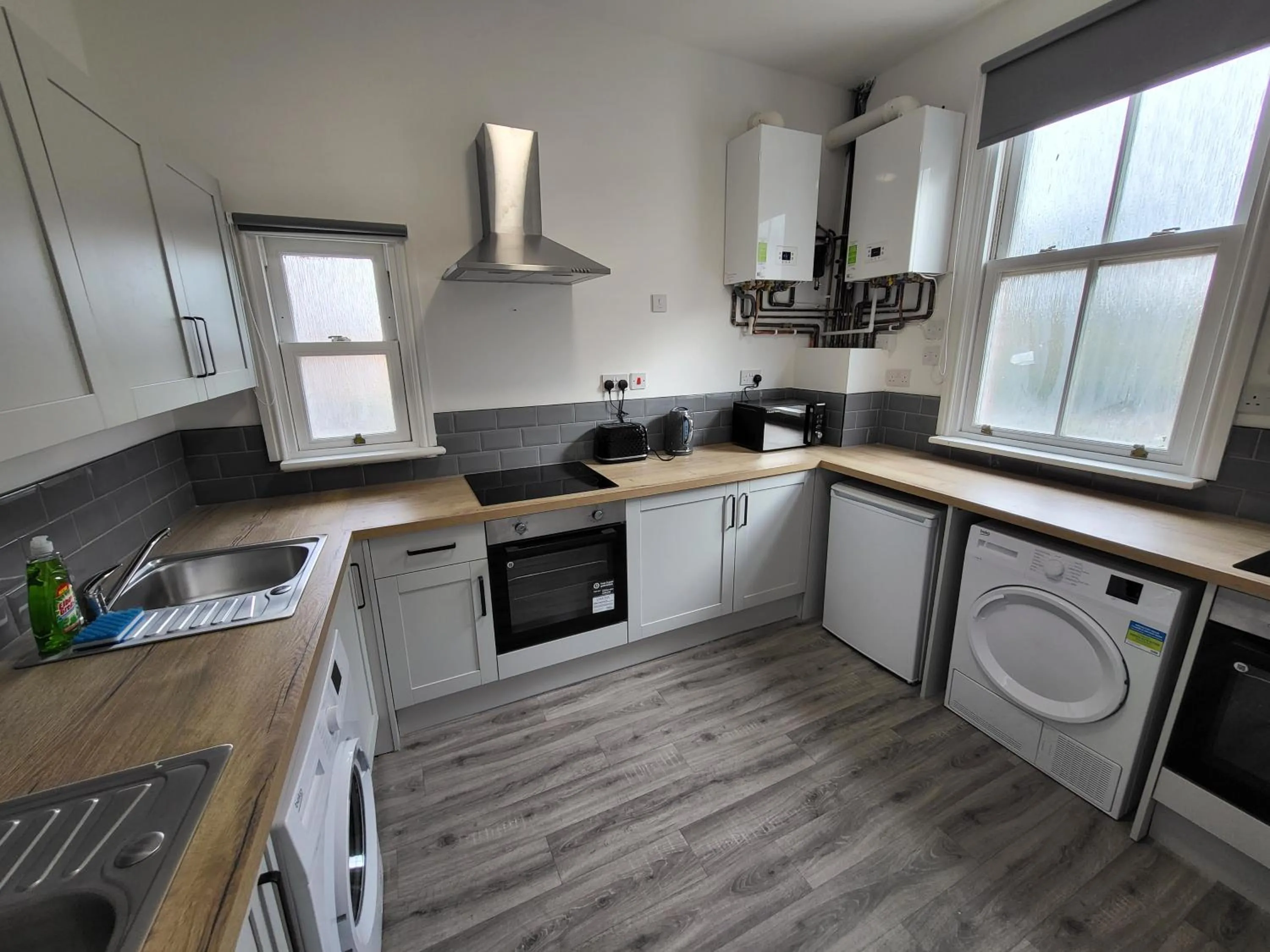 Nottingham Forest Rd, Short Stays