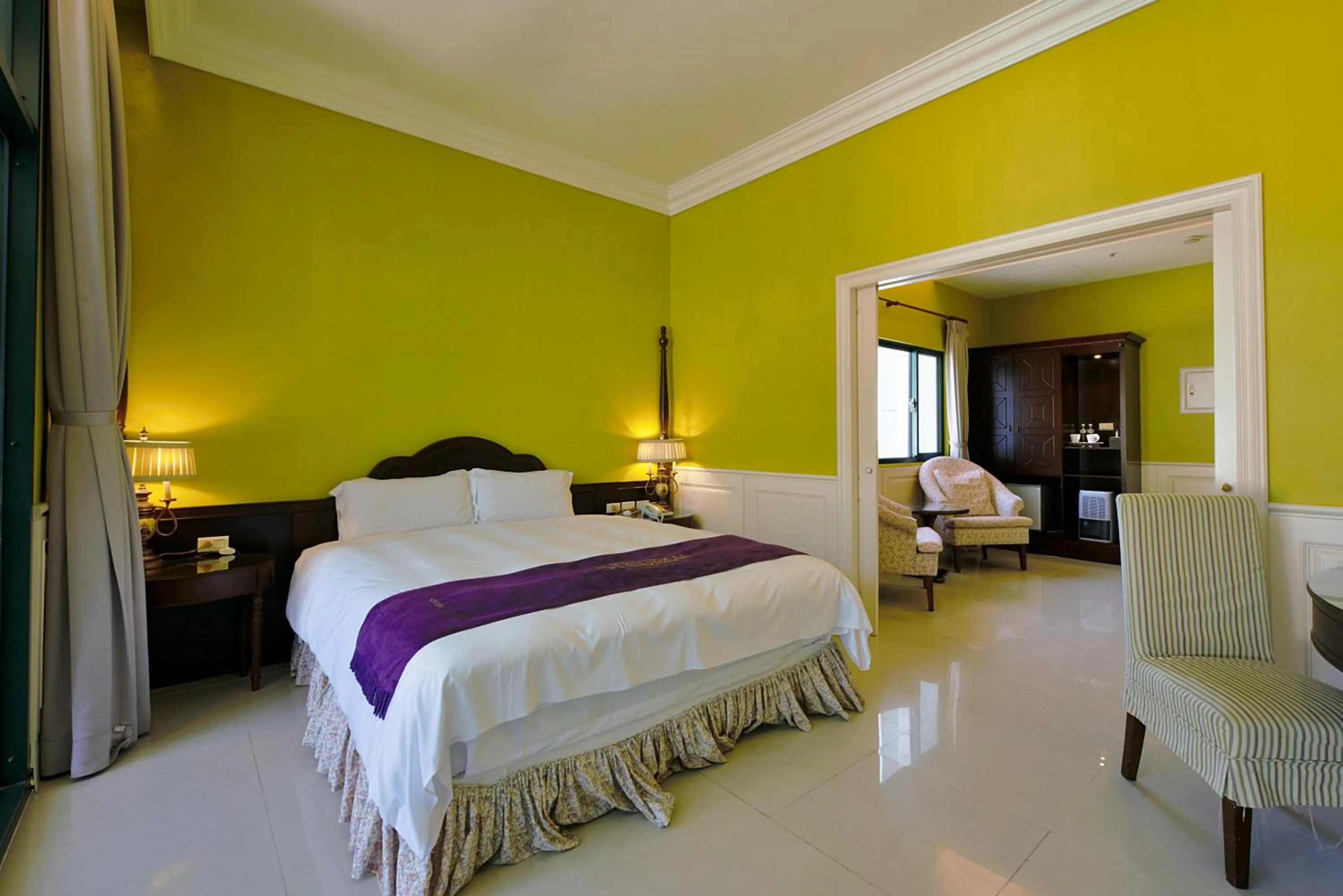 Bed in Muen Hot Spring Hotel